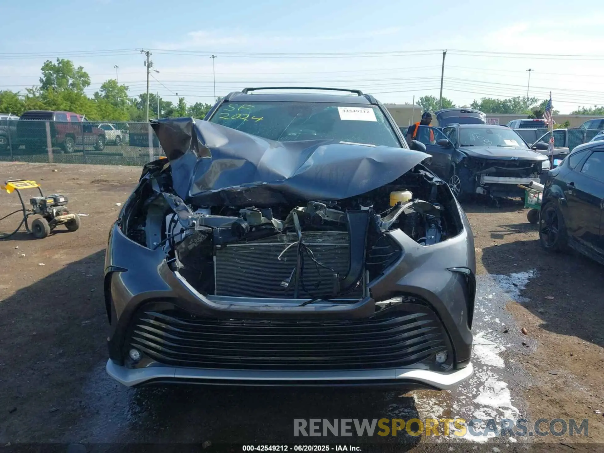 13 Photograph of a damaged car 5TDKDRBH2RS568670 TOYOTA HIGHLANDER 2024