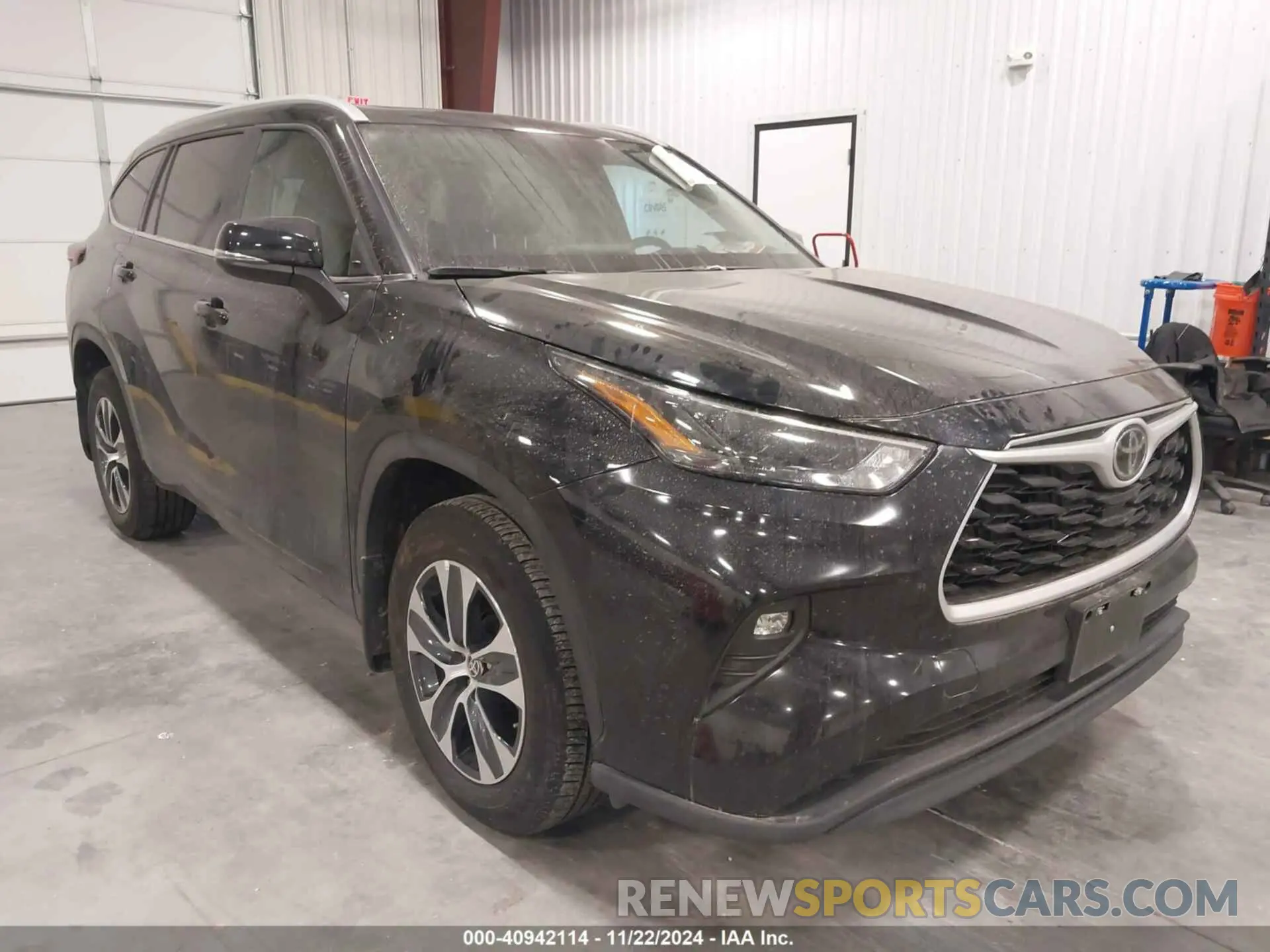 1 Photograph of a damaged car 5TDKDRBH3RS531837 TOYOTA HIGHLANDER 2024