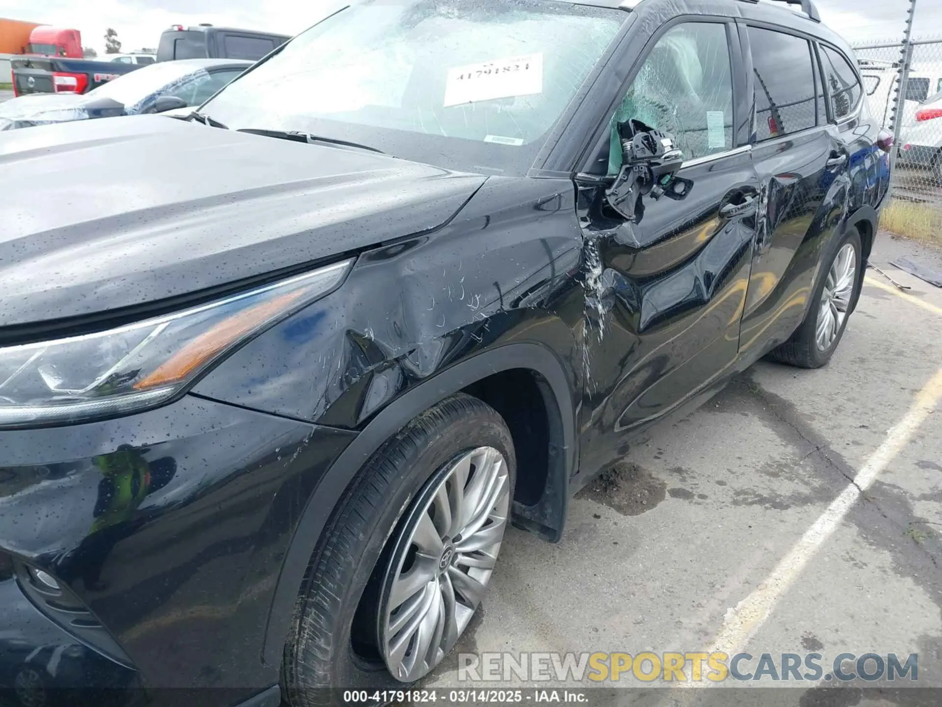 12 Photograph of a damaged car 5TDKDRBH3RS551814 TOYOTA HIGHLANDER 2024