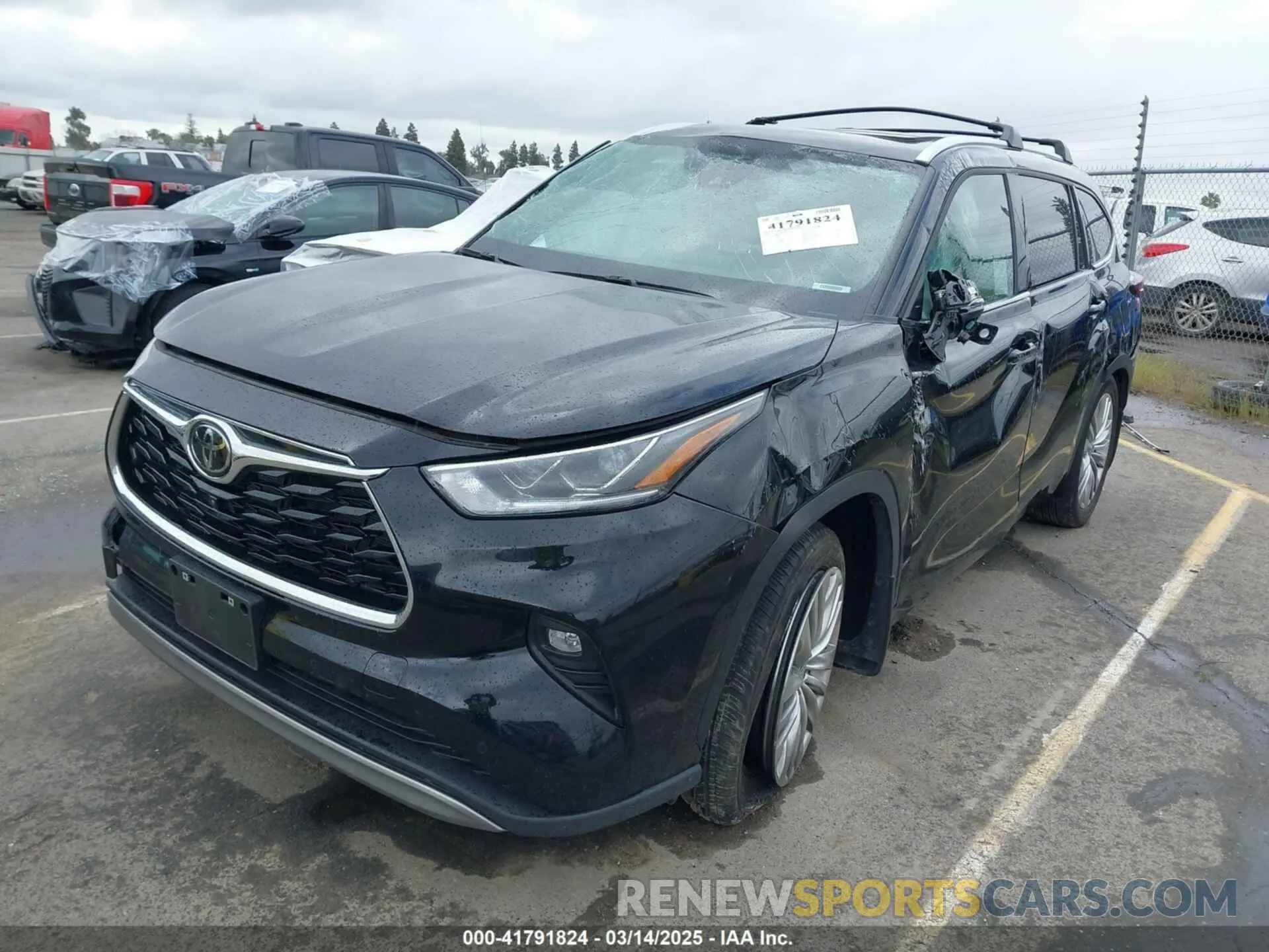 2 Photograph of a damaged car 5TDKDRBH3RS551814 TOYOTA HIGHLANDER 2024