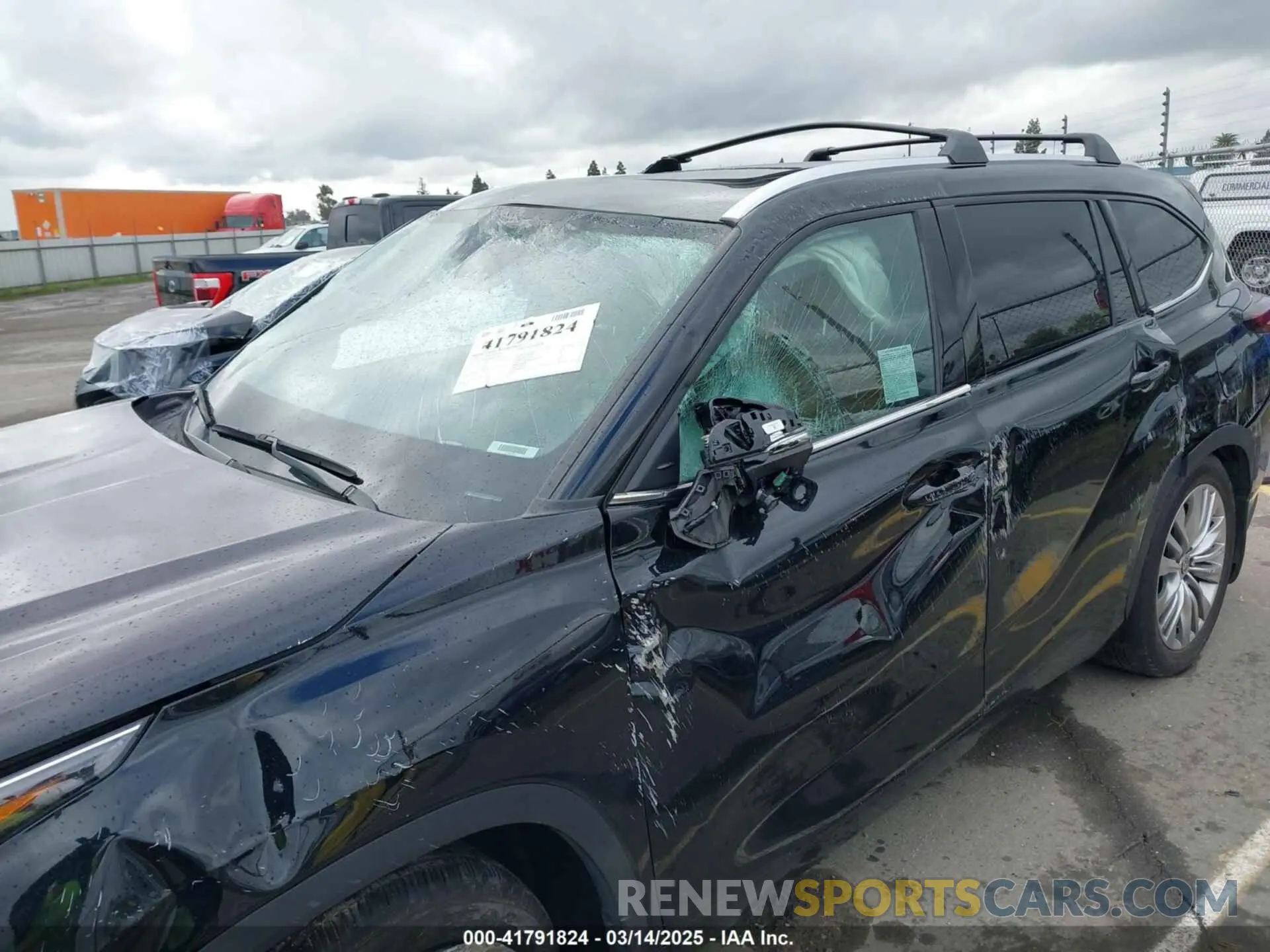 6 Photograph of a damaged car 5TDKDRBH3RS551814 TOYOTA HIGHLANDER 2024