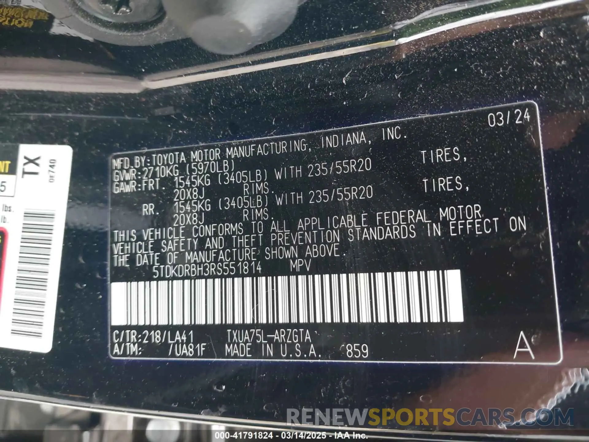 9 Photograph of a damaged car 5TDKDRBH3RS551814 TOYOTA HIGHLANDER 2024