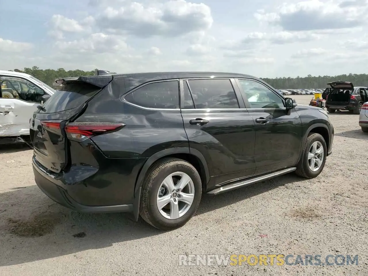 3 Photograph of a damaged car 5TDKDRBH4RS541907 TOYOTA HIGHLANDER 2024