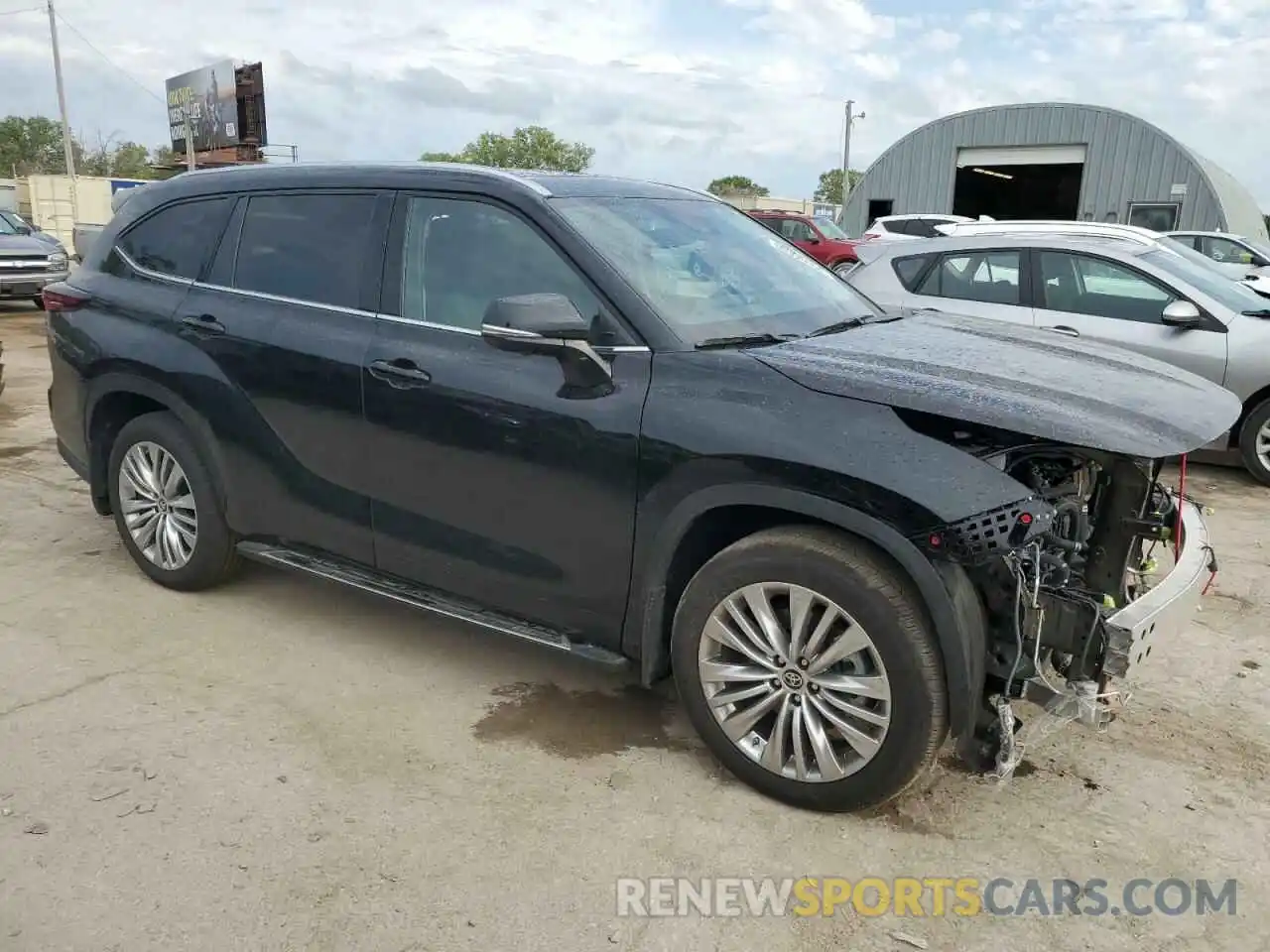 4 Photograph of a damaged car 5TDKDRBH4RS562305 TOYOTA HIGHLANDER 2024