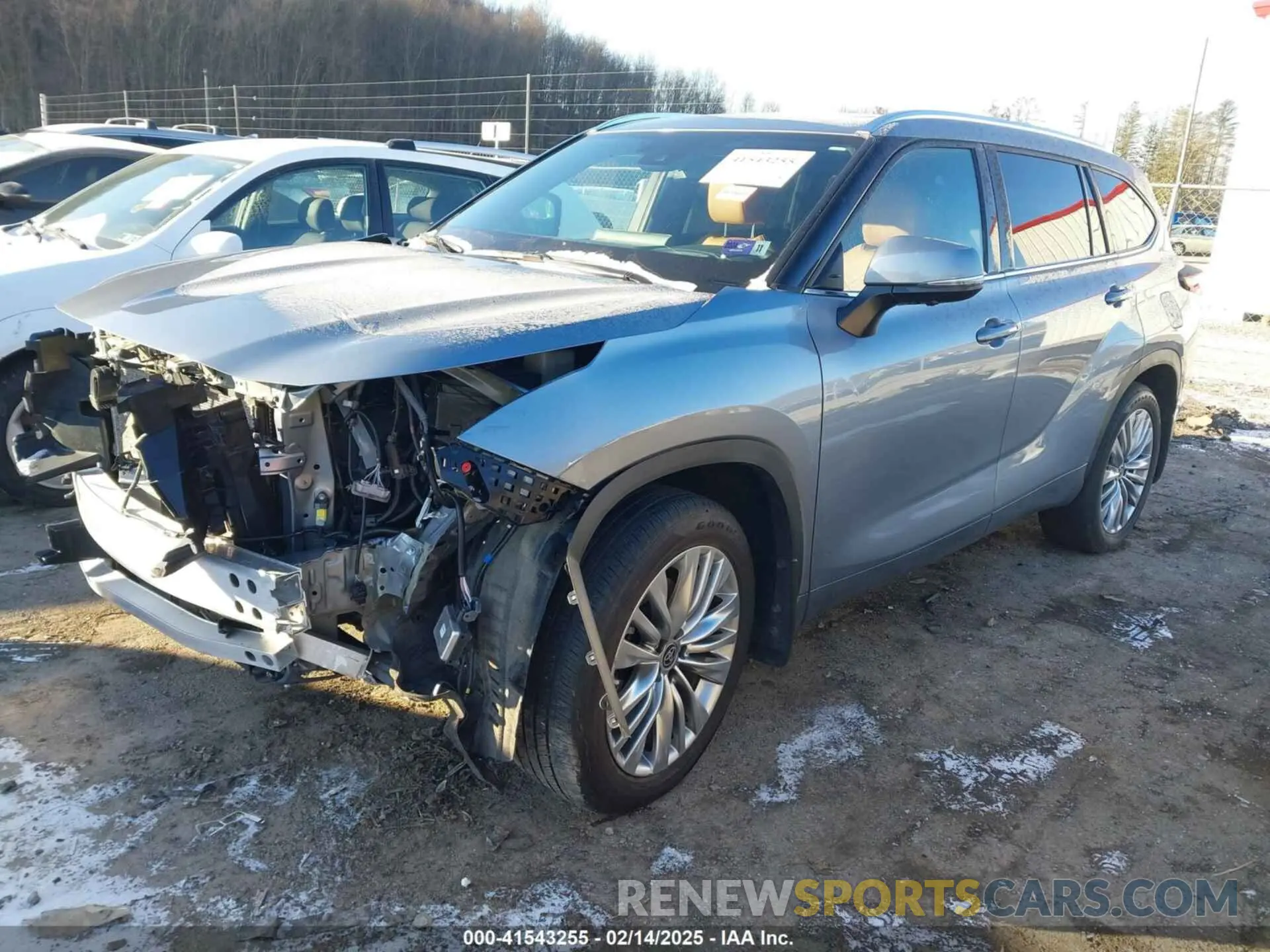 2 Photograph of a damaged car 5TDKDRBH5RS529572 TOYOTA HIGHLANDER 2024