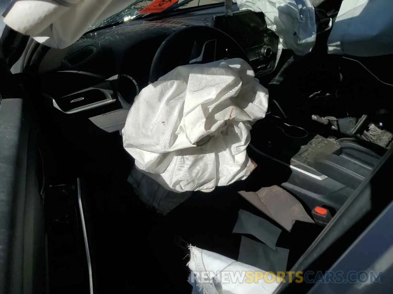 8 Photograph of a damaged car 5TDKDRBH5RS537557 TOYOTA HIGHLANDER 2024