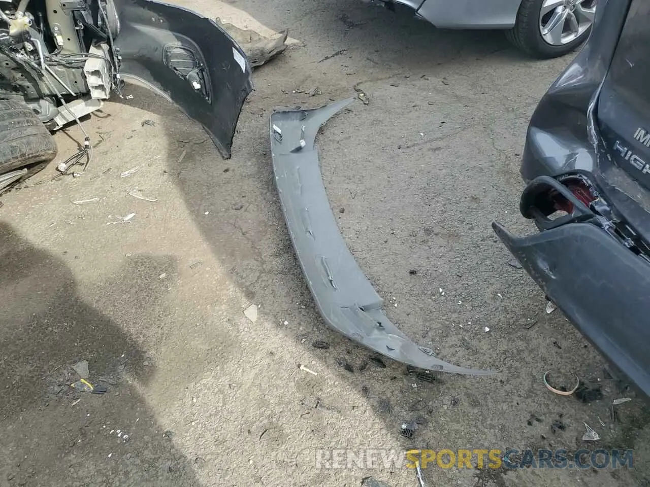 12 Photograph of a damaged car 5TDKDRBH5RS545156 TOYOTA HIGHLANDER 2024