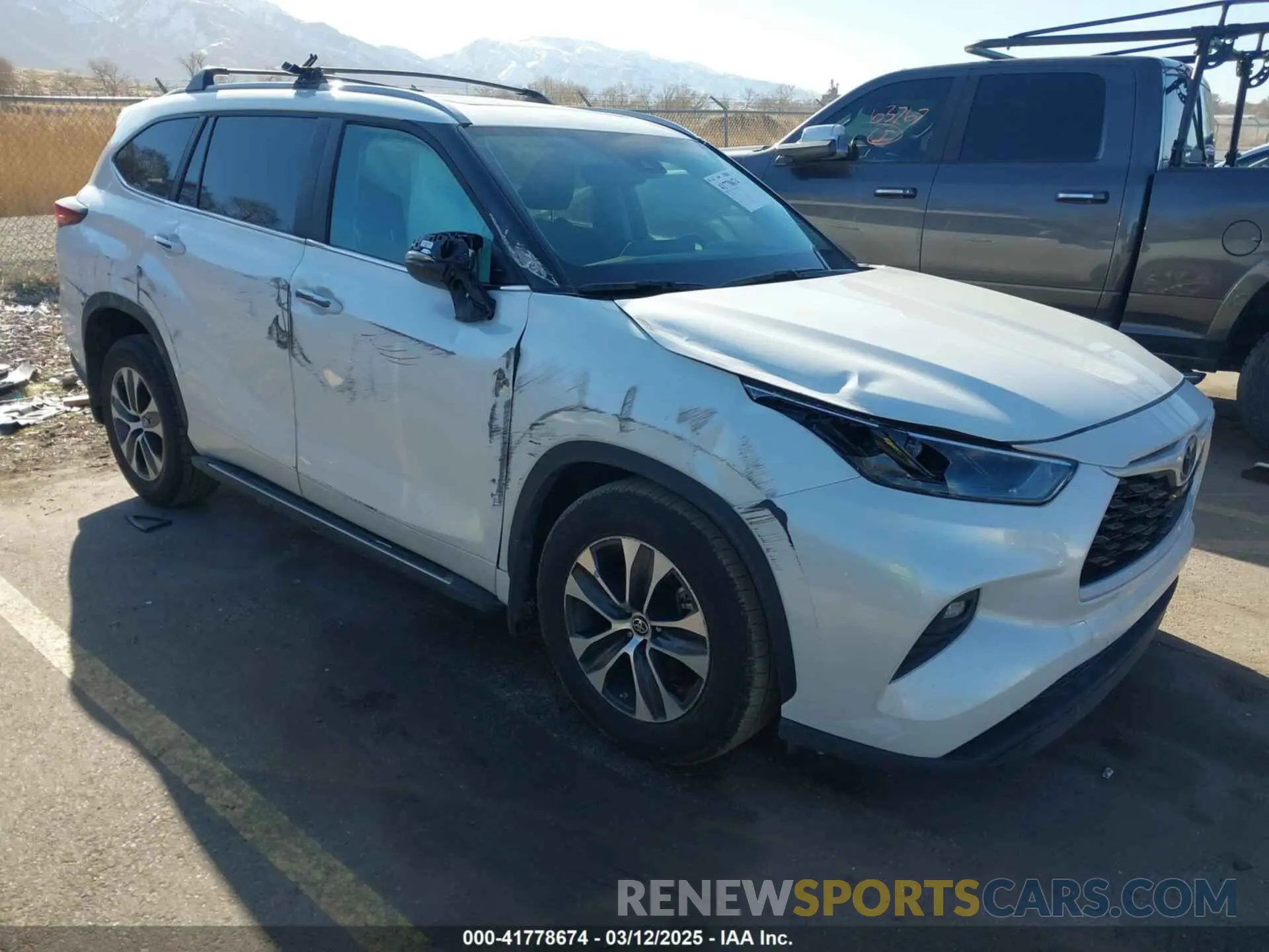 1 Photograph of a damaged car 5TDKDRBH5RS551491 TOYOTA HIGHLANDER 2024