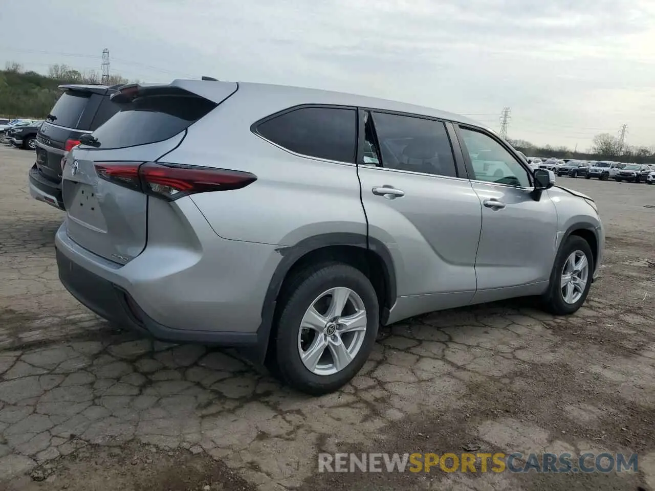 3 Photograph of a damaged car 5TDKDRBH5RS567576 TOYOTA HIGHLANDER 2024