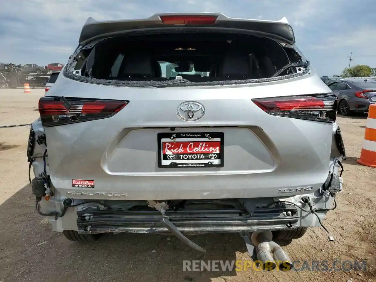 6 Photograph of a damaged car 5TDKDRBH8RS532465 TOYOTA HIGHLANDER 2024