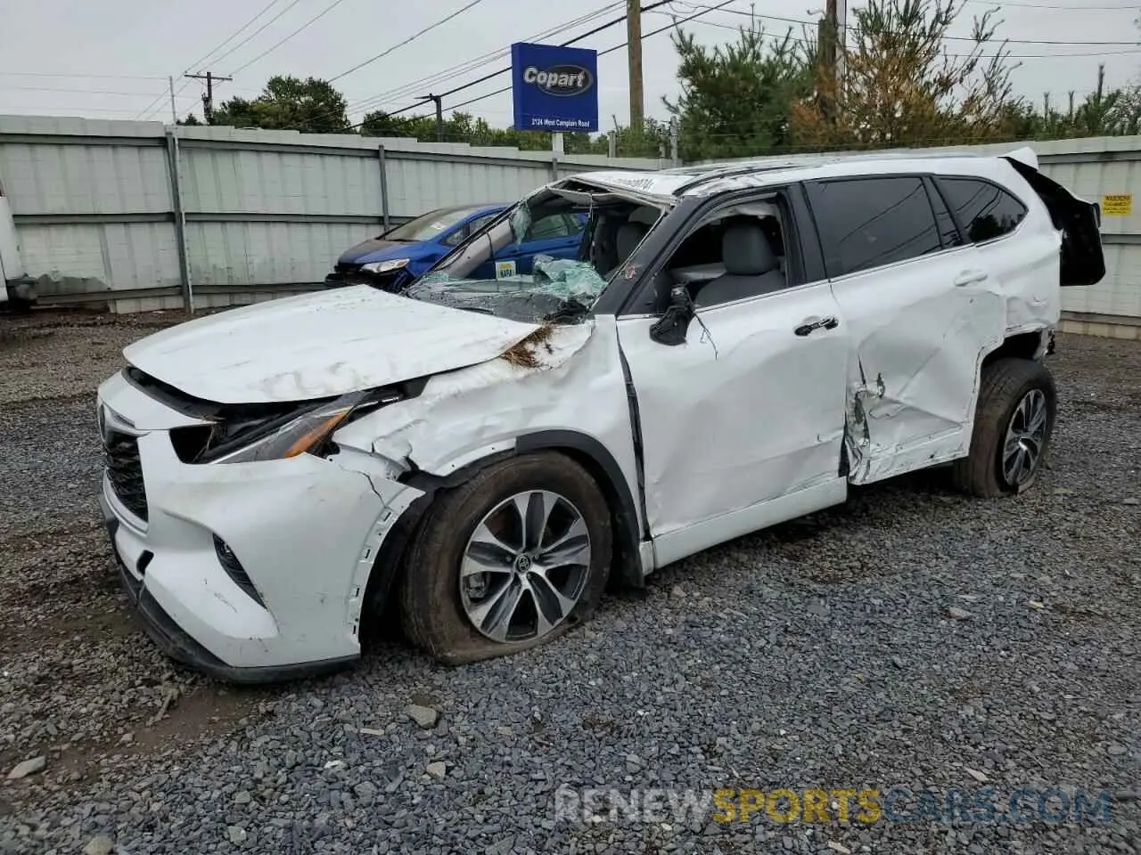 1 Photograph of a damaged car 5TDKDRBH9RS548643 TOYOTA HIGHLANDER 2024