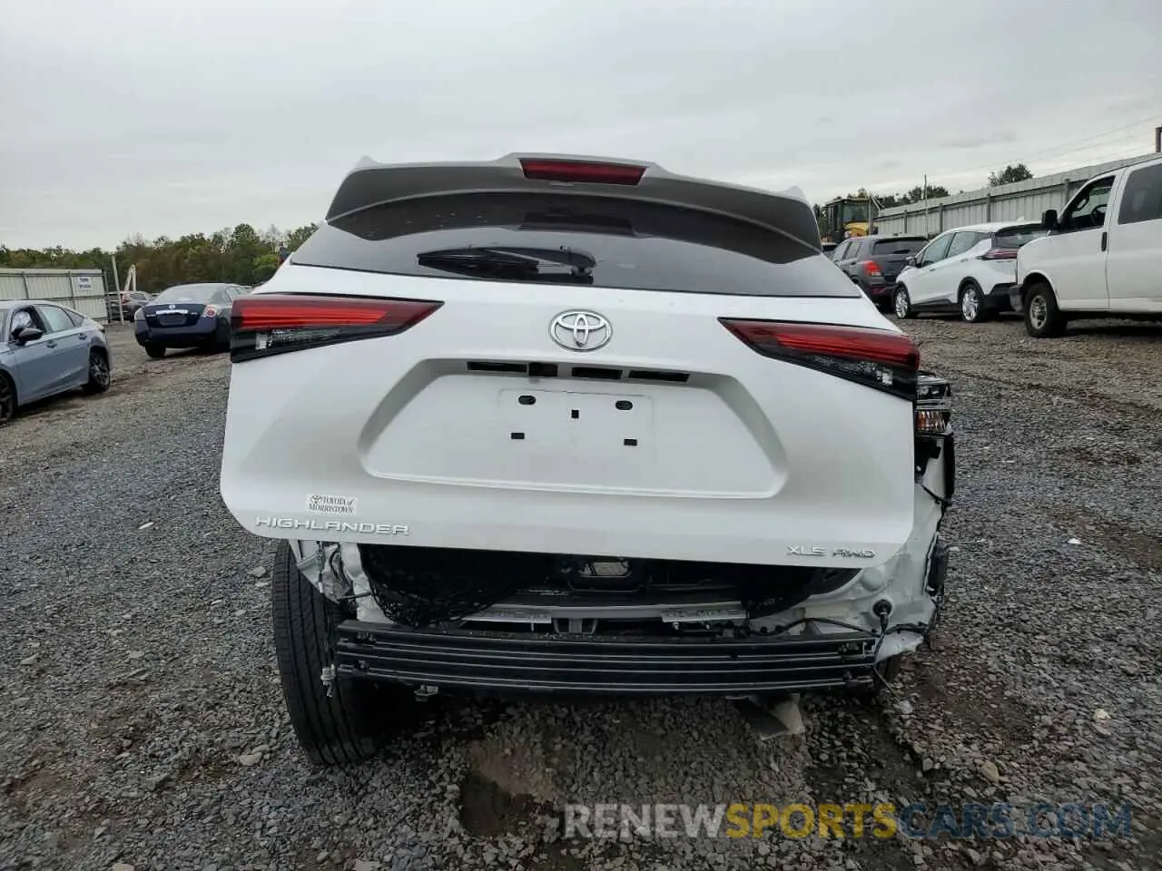 6 Photograph of a damaged car 5TDKDRBH9RS548643 TOYOTA HIGHLANDER 2024