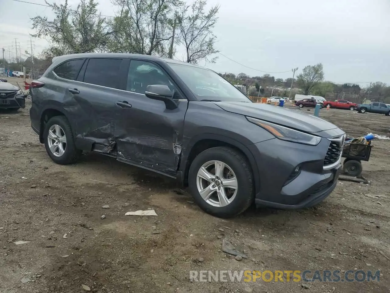 4 Photograph of a damaged car 5TDKDRBH9RS561277 TOYOTA HIGHLANDER 2024