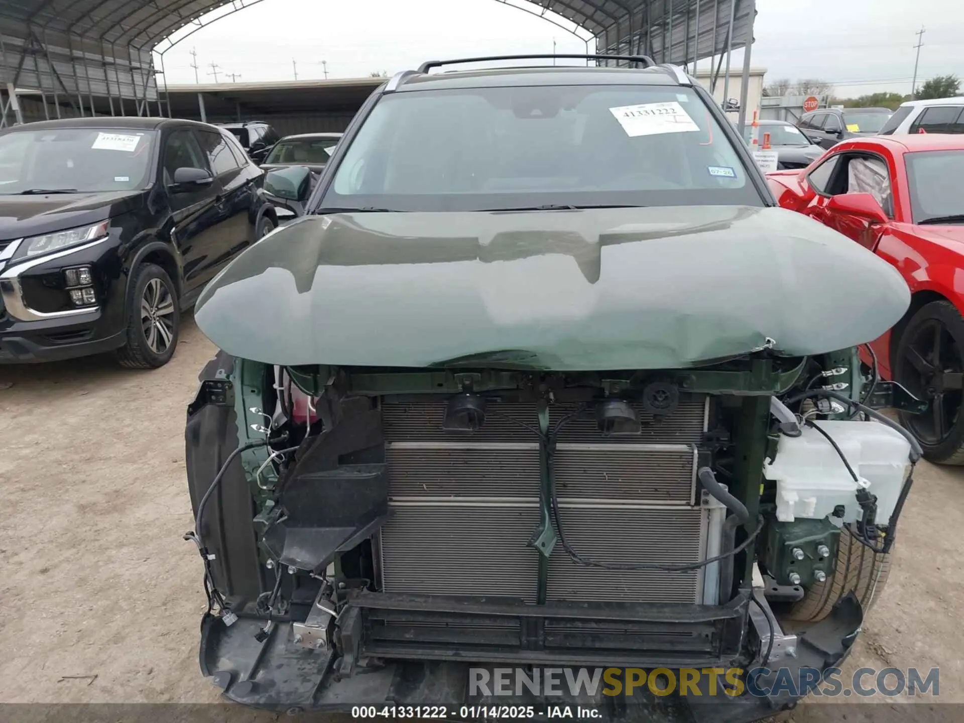 12 Photograph of a damaged car 5TDXBRCH5RS625342 TOYOTA HIGHLANDER 2024