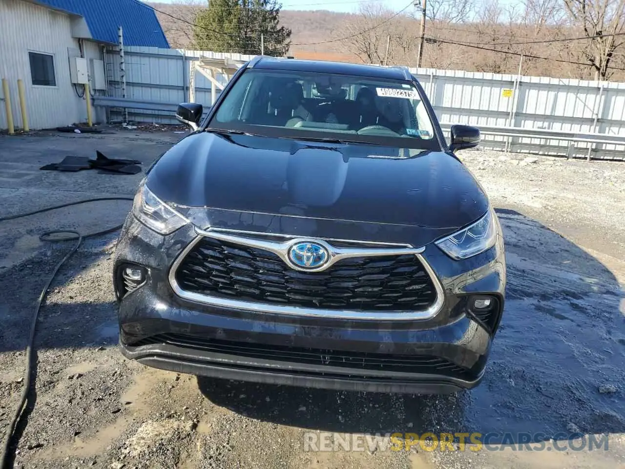 5 Photograph of a damaged car 5TDXBRCH5RS636180 TOYOTA HIGHLANDER 2024