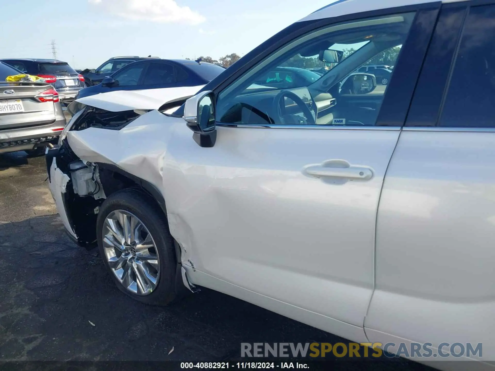 6 Photograph of a damaged car 5TDXBRCH5RS640360 TOYOTA HIGHLANDER 2024