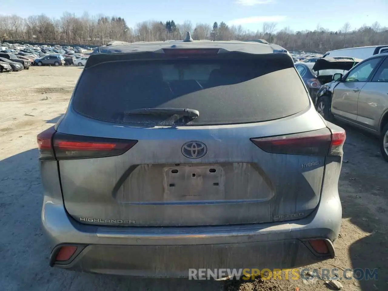 6 Photograph of a damaged car 5TDXBRCH8RS642765 TOYOTA HIGHLANDER 2024