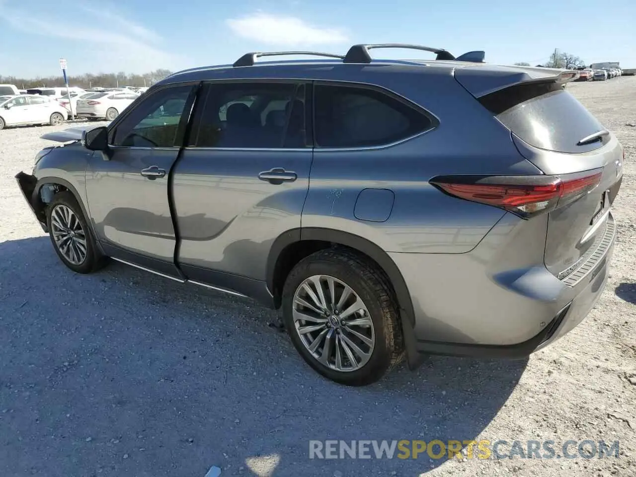 2 Photograph of a damaged car 5TDKBRCH0SS656532 TOYOTA HIGHLANDER 2025