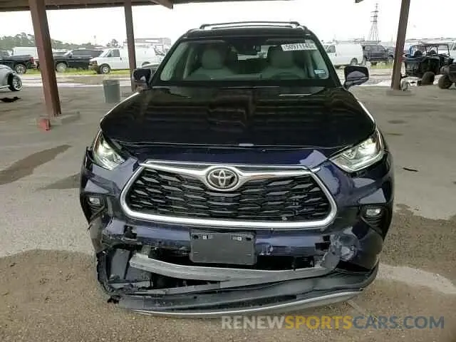 11 Photograph of a damaged car 5TDKDRBH4SS575755 TOYOTA HIGHLANDER 2025