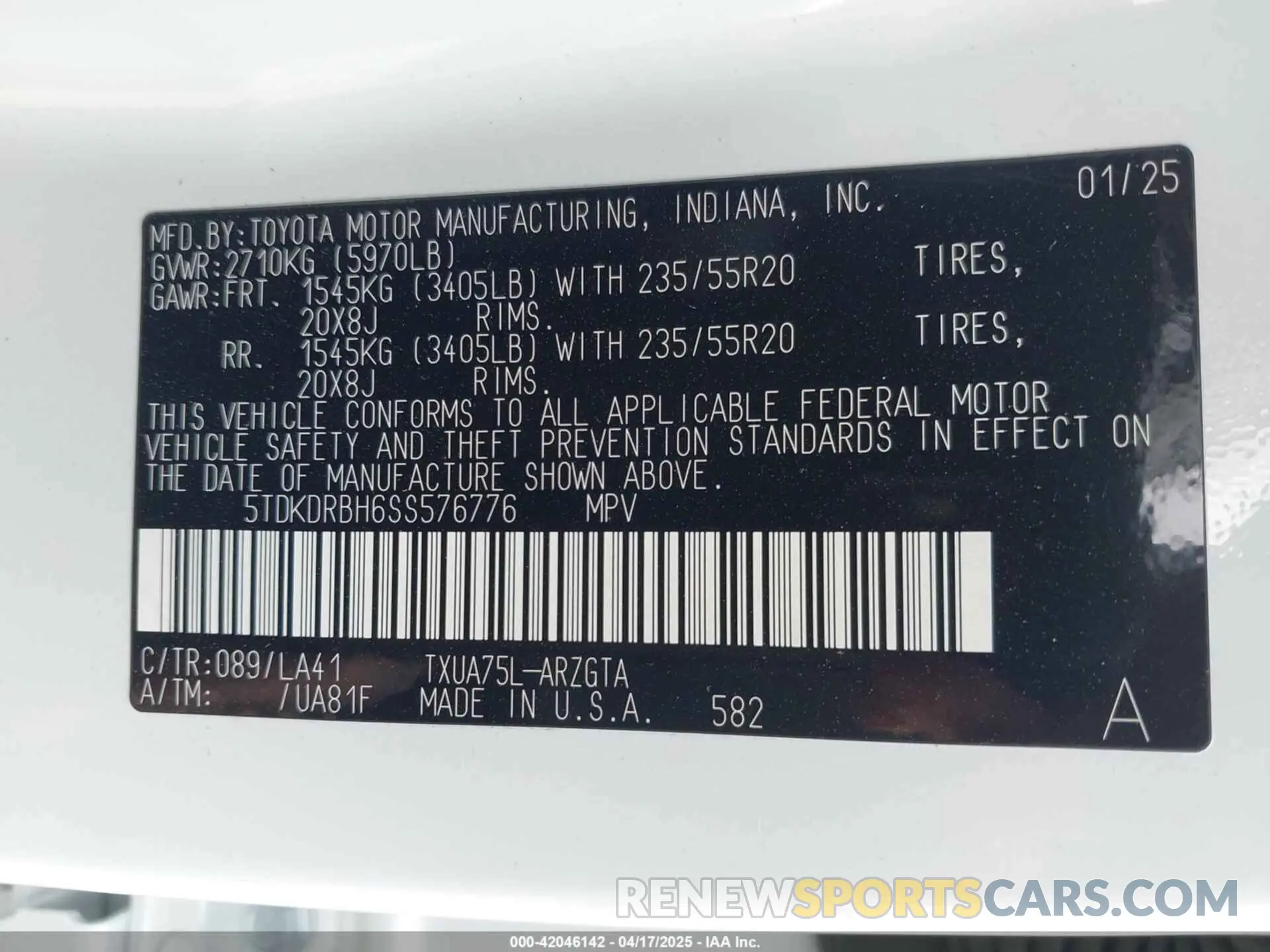 9 Photograph of a damaged car 5TDKDRBHXSS01A236 TOYOTA HIGHLANDER 2025