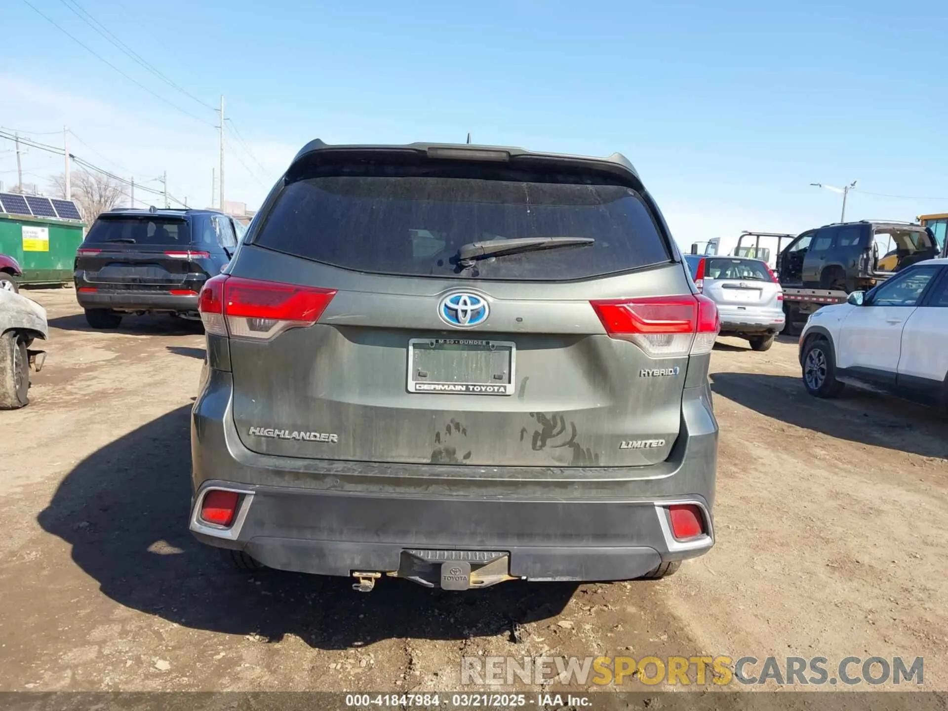 16 Photograph of a damaged car 5TDDGRFH1KS078527 TOYOTA HIGHLANDER HYBRID 2019