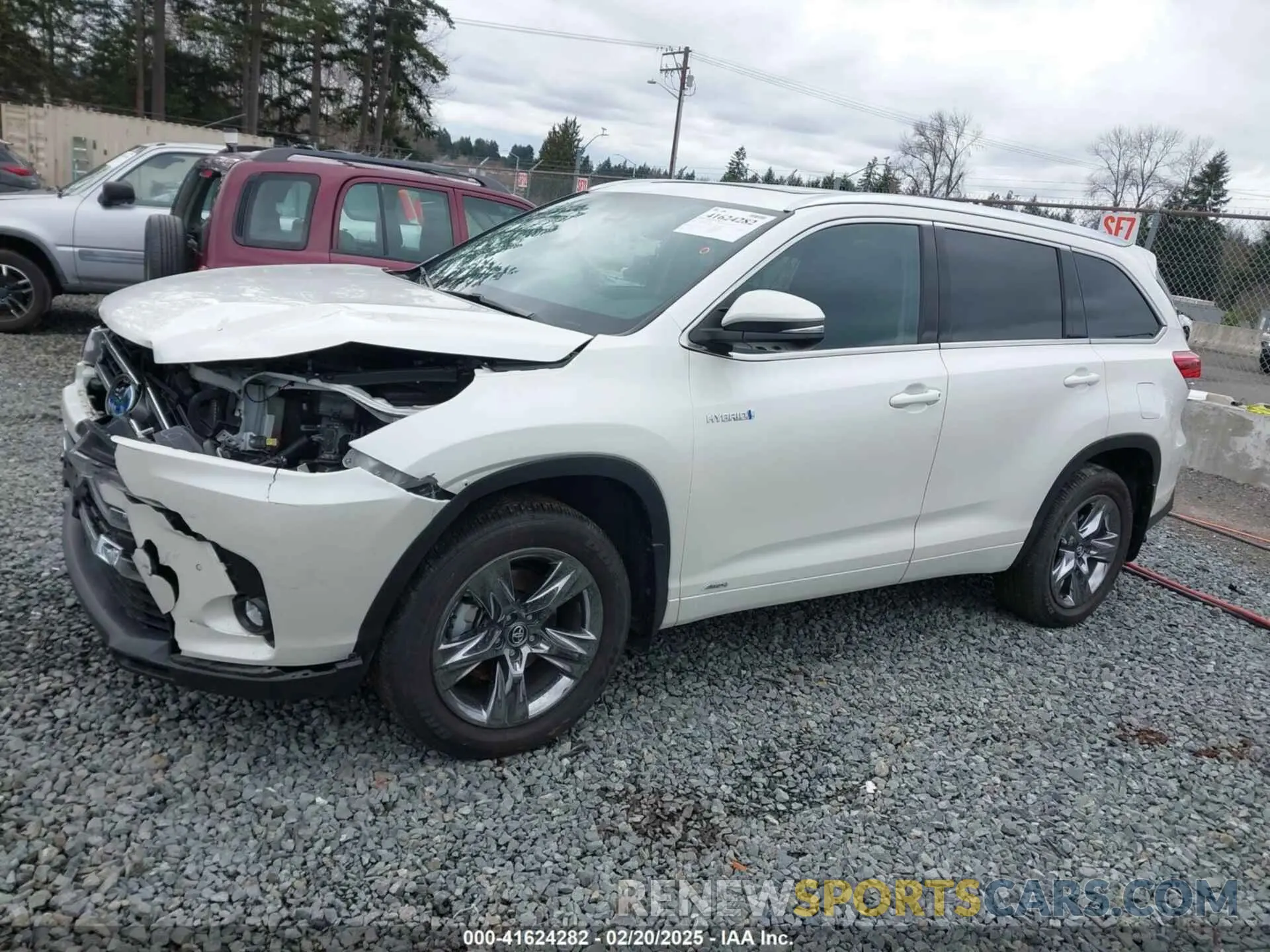 14 Photograph of a damaged car 5TDDGRFH6KS075526 TOYOTA HIGHLANDER HYBRID 2019