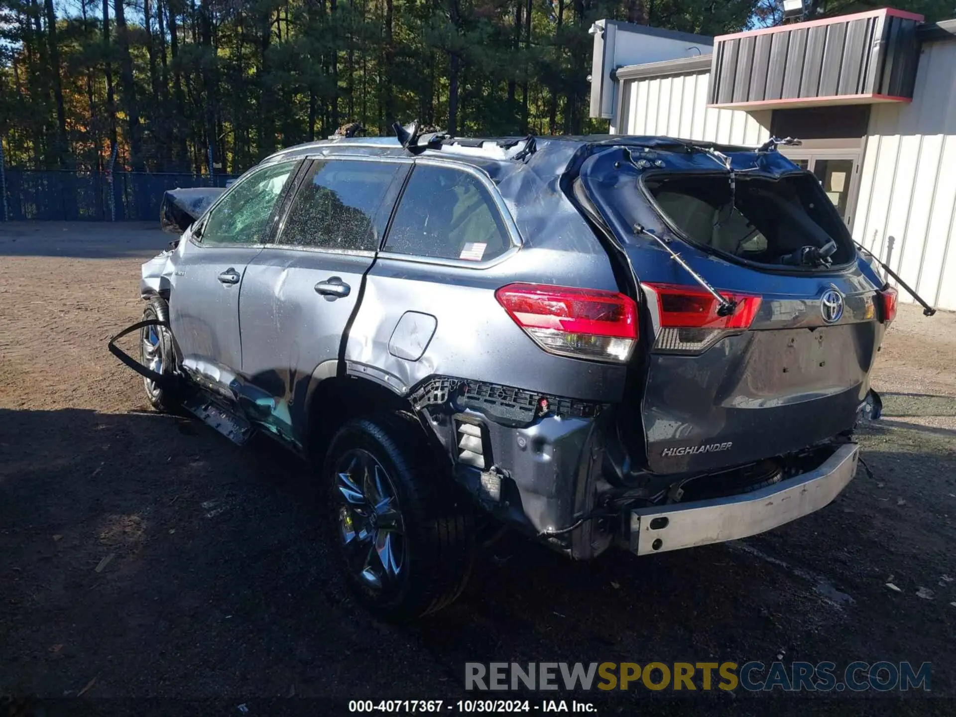 3 Photograph of a damaged car 5TDDGRFH7KS073820 TOYOTA HIGHLANDER HYBRID 2019
