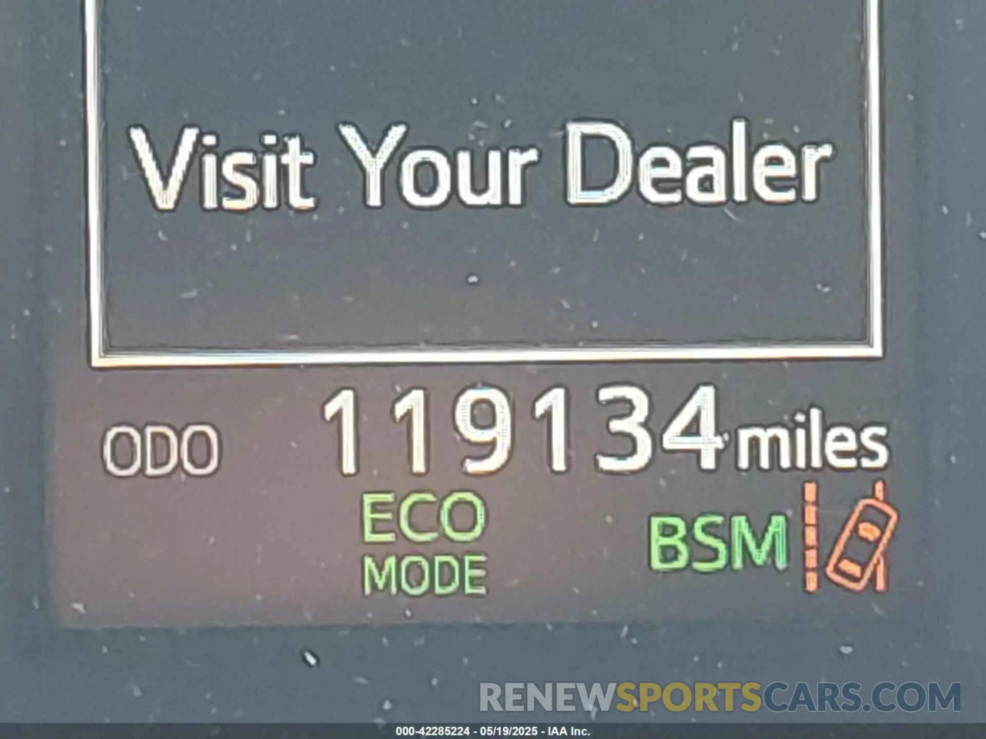 16 Photograph of a damaged car 5TDDGRFH9KS053293 TOYOTA HIGHLANDER HYBRID 2019