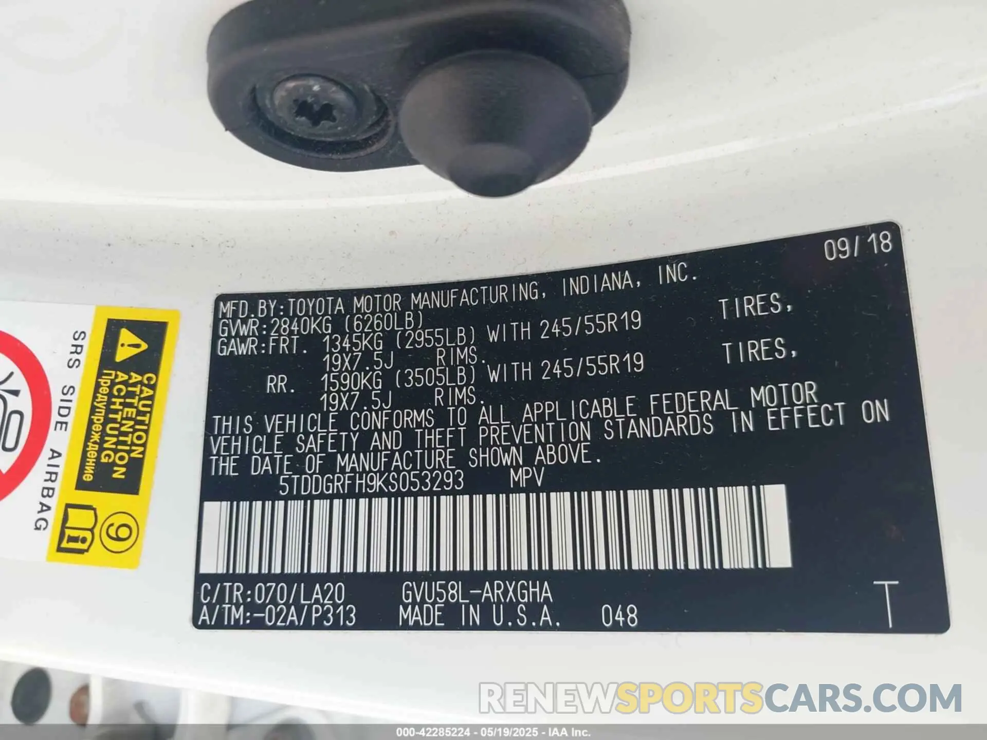 9 Photograph of a damaged car 5TDDGRFH9KS053293 TOYOTA HIGHLANDER HYBRID 2019