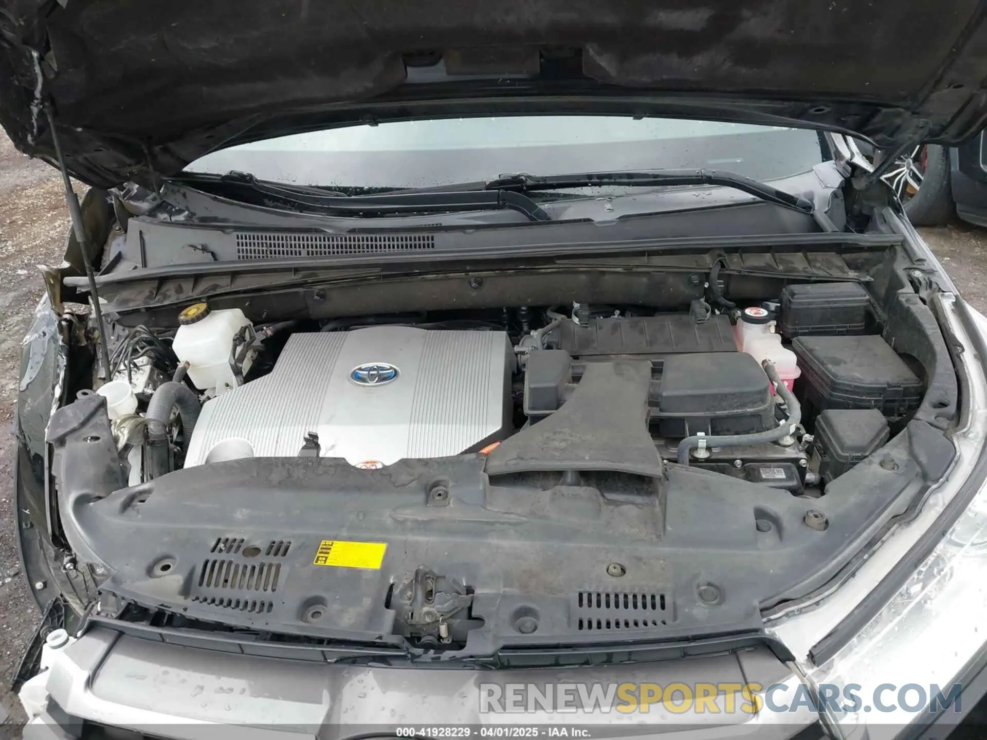 10 Photograph of a damaged car 5TDJGRFH0KS053265 TOYOTA HIGHLANDER HYBRID 2019