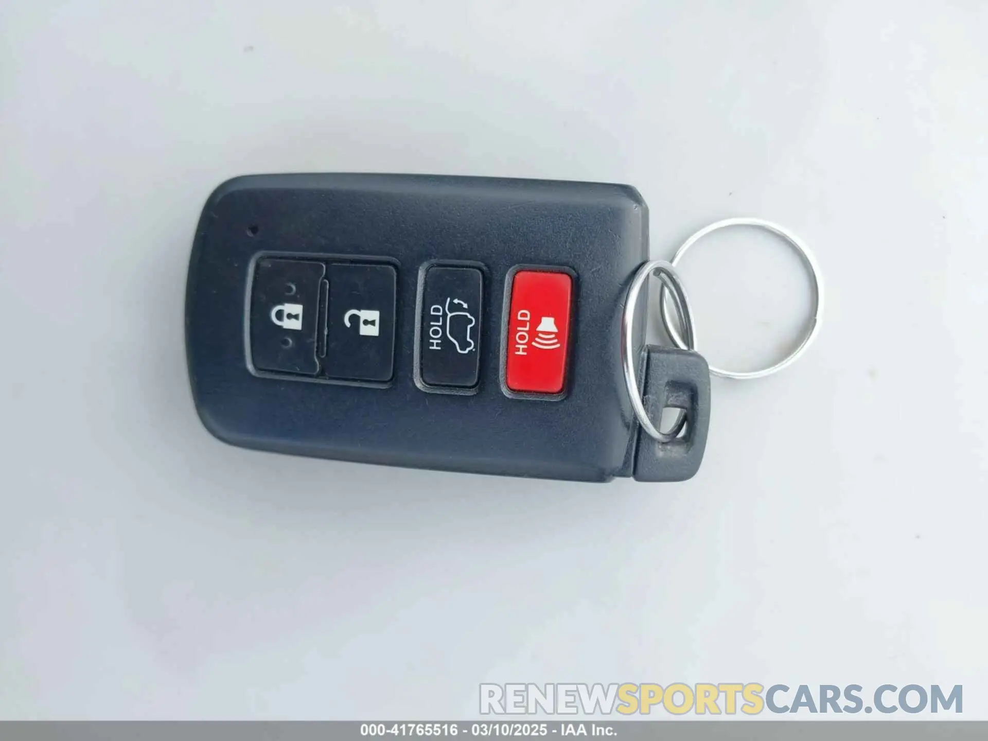 11 Photograph of a damaged car 5TDJGRFH1KS055686 TOYOTA HIGHLANDER HYBRID 2019