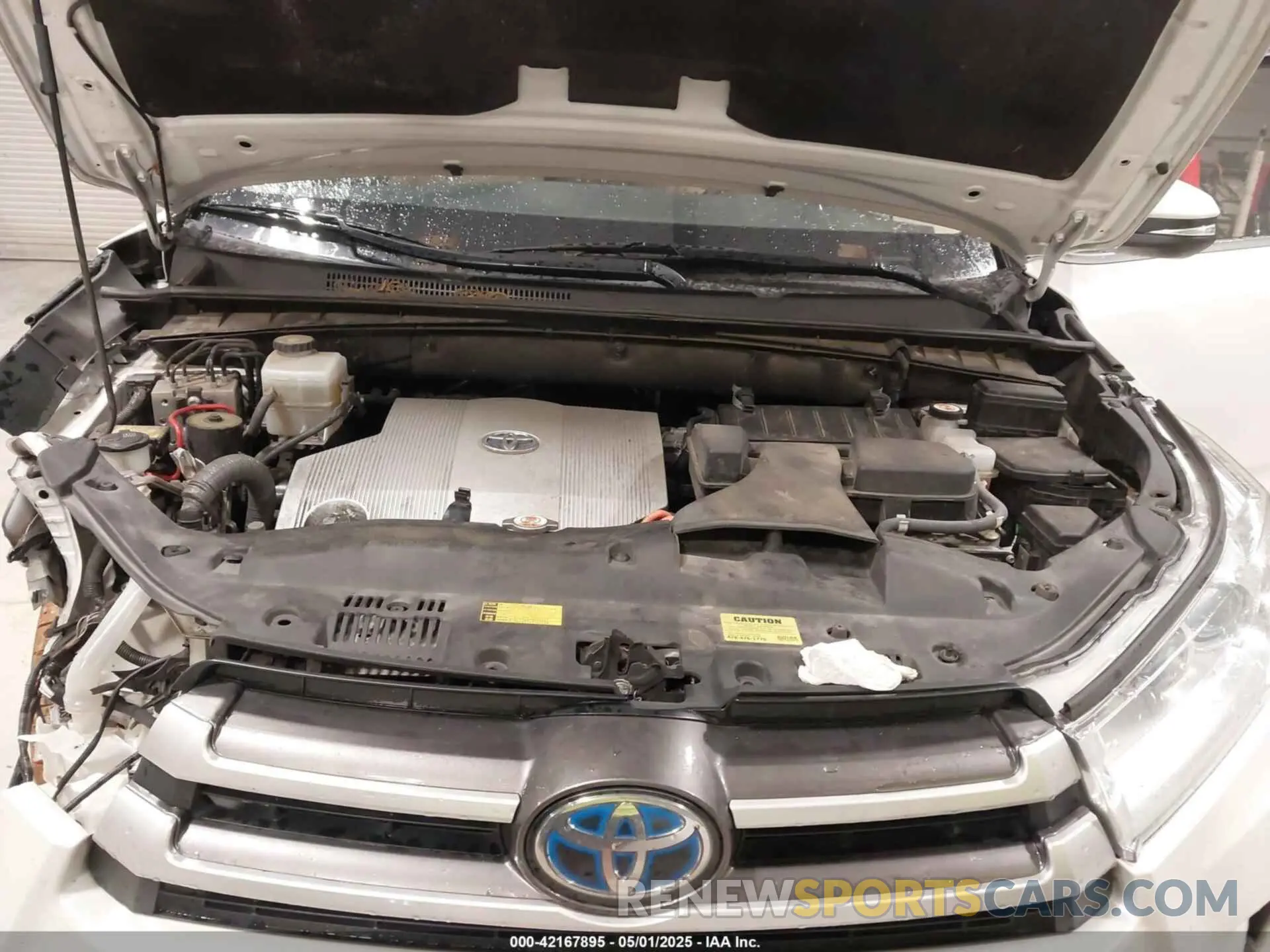 10 Photograph of a damaged car 5TDJGRFH3KS070254 TOYOTA HIGHLANDER HYBRID 2019