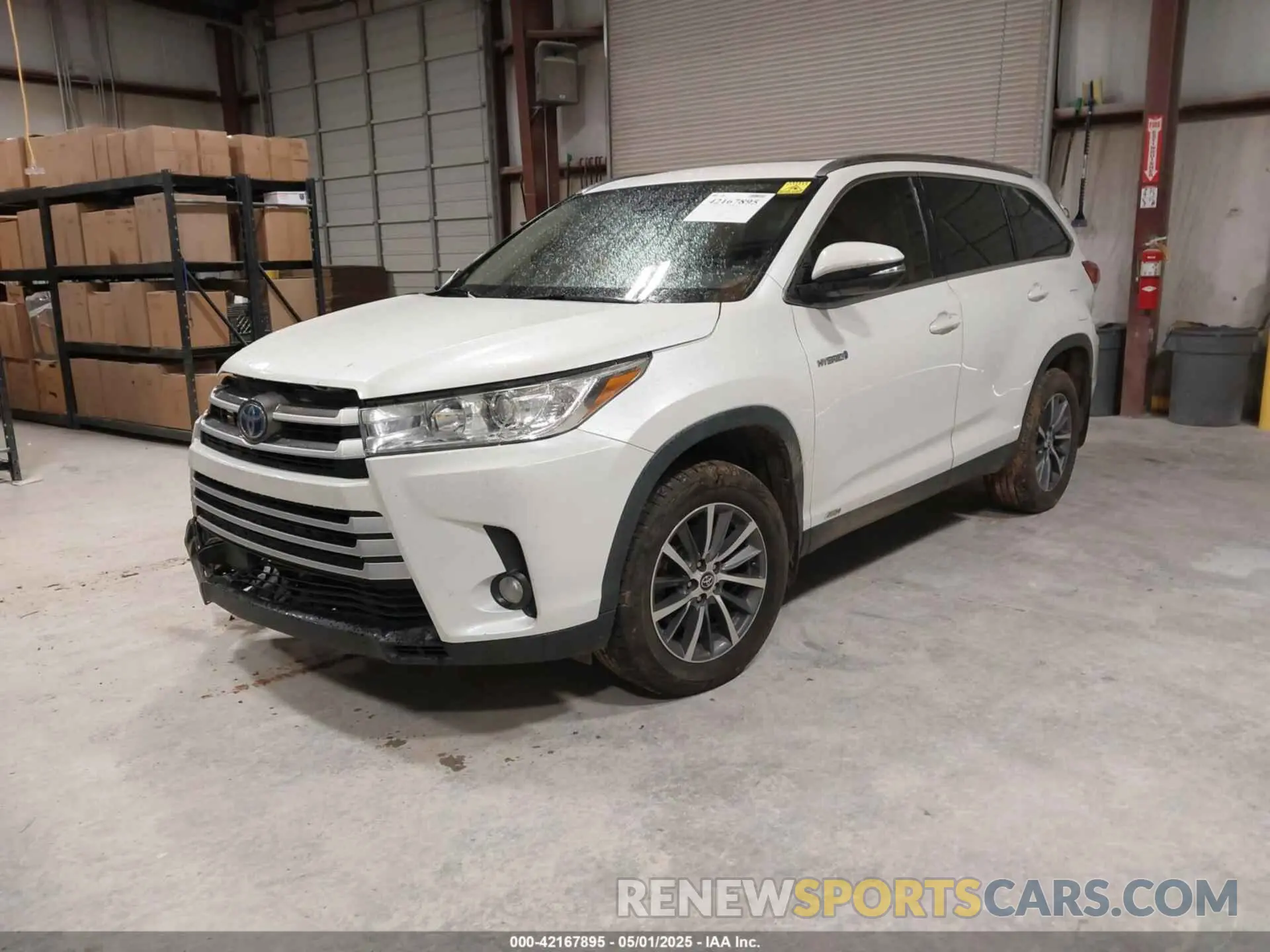 2 Photograph of a damaged car 5TDJGRFH3KS070254 TOYOTA HIGHLANDER HYBRID 2019