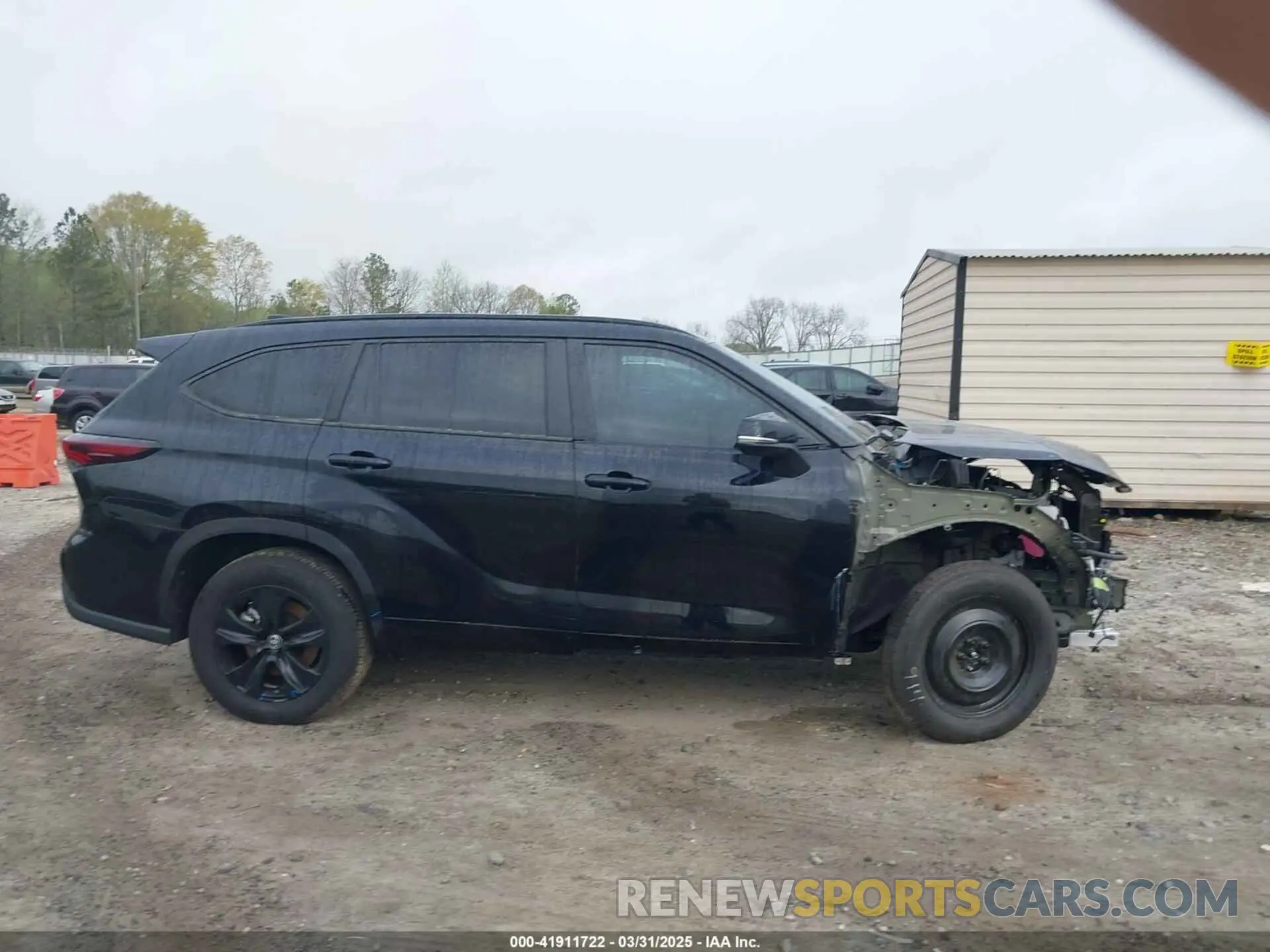 14 Photograph of a damaged car 5TDKARAH0RS534673 TOYOTA HIGHLANDER HYBRID 2024