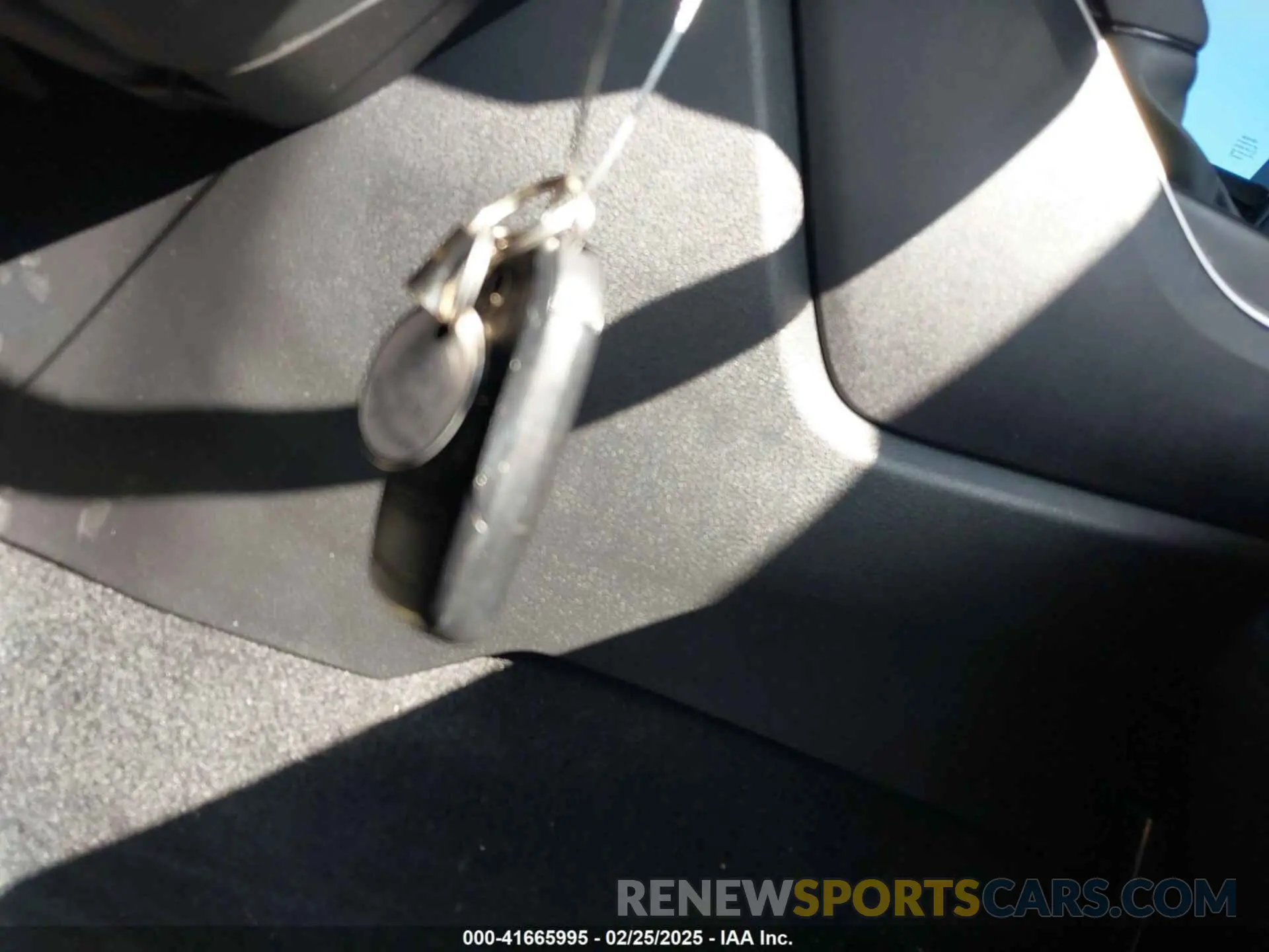 11 Photograph of a damaged car 5TDKARAH8RS024068 TOYOTA HIGHLANDER HYBRID 2024