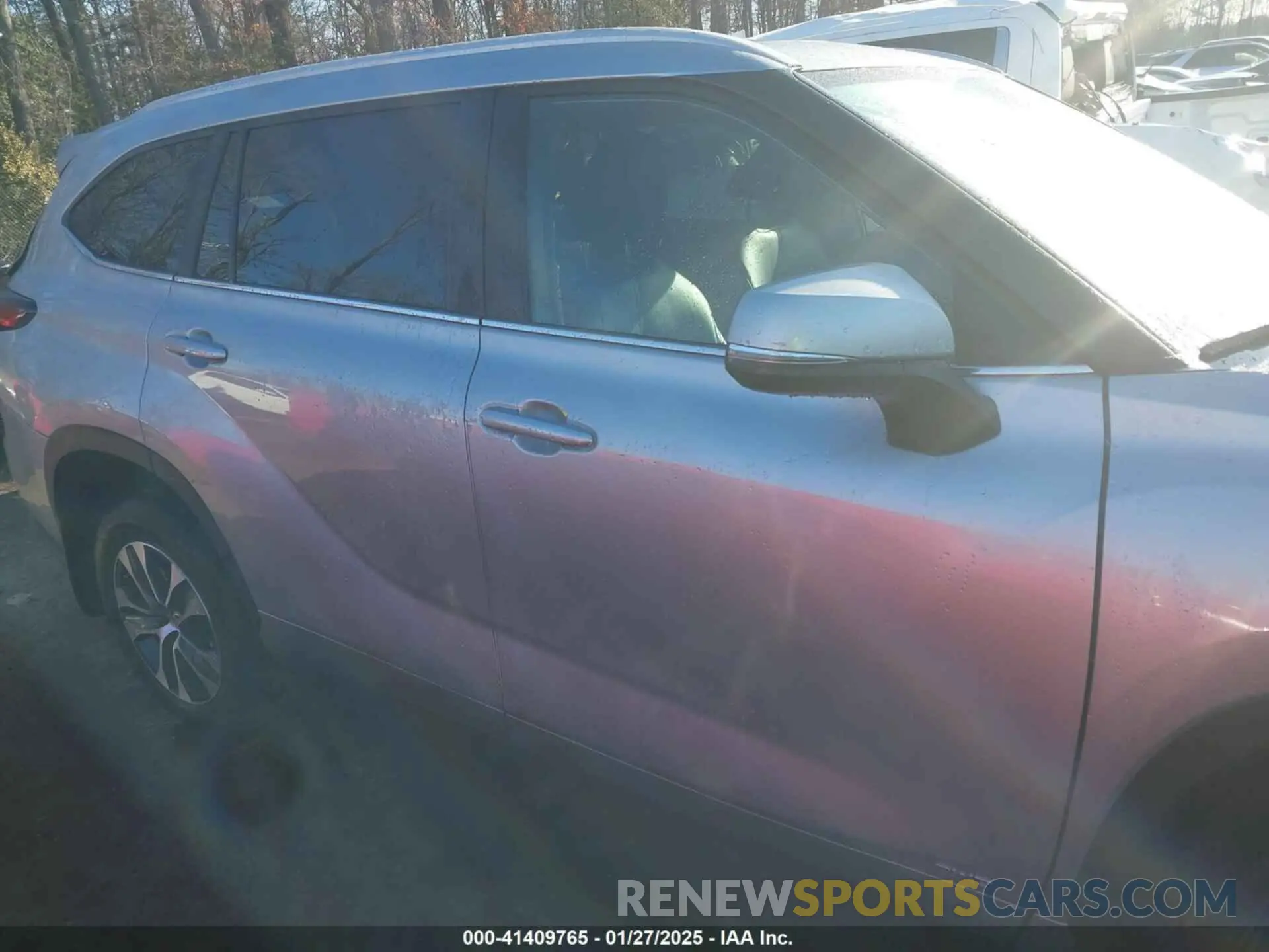 13 Photograph of a damaged car 5TDKBRCH6RS612934 TOYOTA HIGHLANDER HYBRID 2024