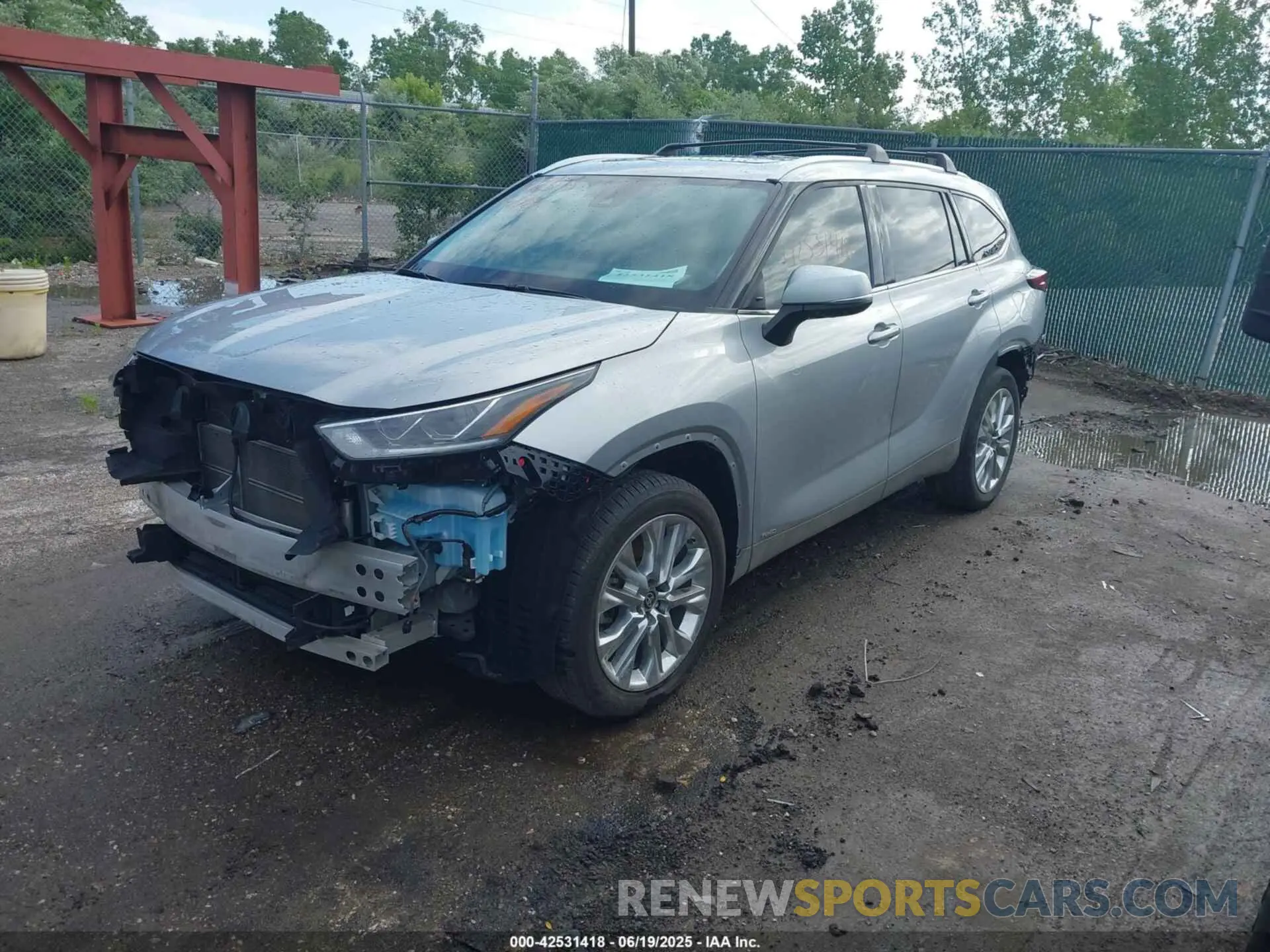 2 Photograph of a damaged car 5TDXBRCH2RS603069 TOYOTA HIGHLANDER HYBRID 2024