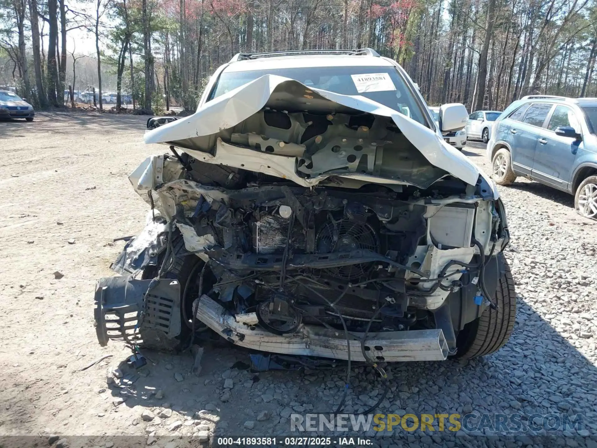 6 Photograph of a damaged car JTMCY7AJ3K4082162 TOYOTA LAND CRUISER 2019