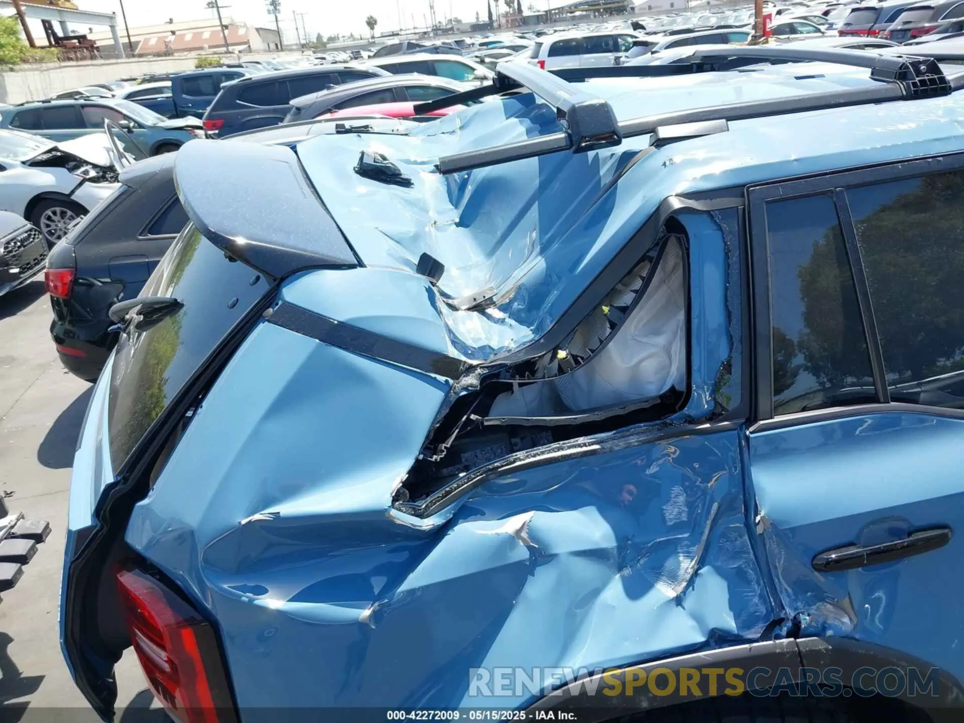 14 Photograph of a damaged car JTEABFAJ1SK031236 TOYOTA LAND CRUISER 2025