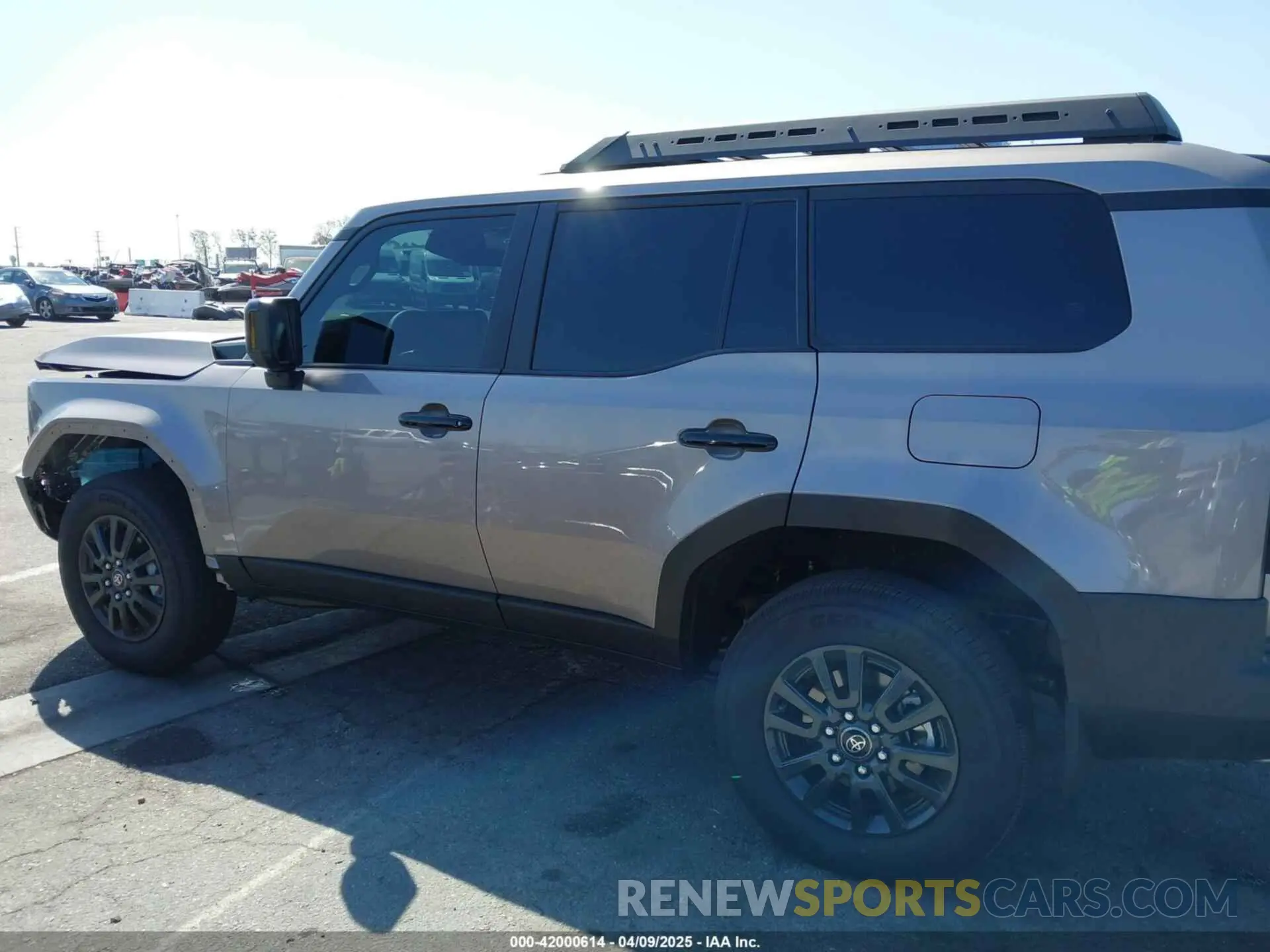 15 Photograph of a damaged car JTEABFAJ9SK033509 TOYOTA LAND CRUISER 2025