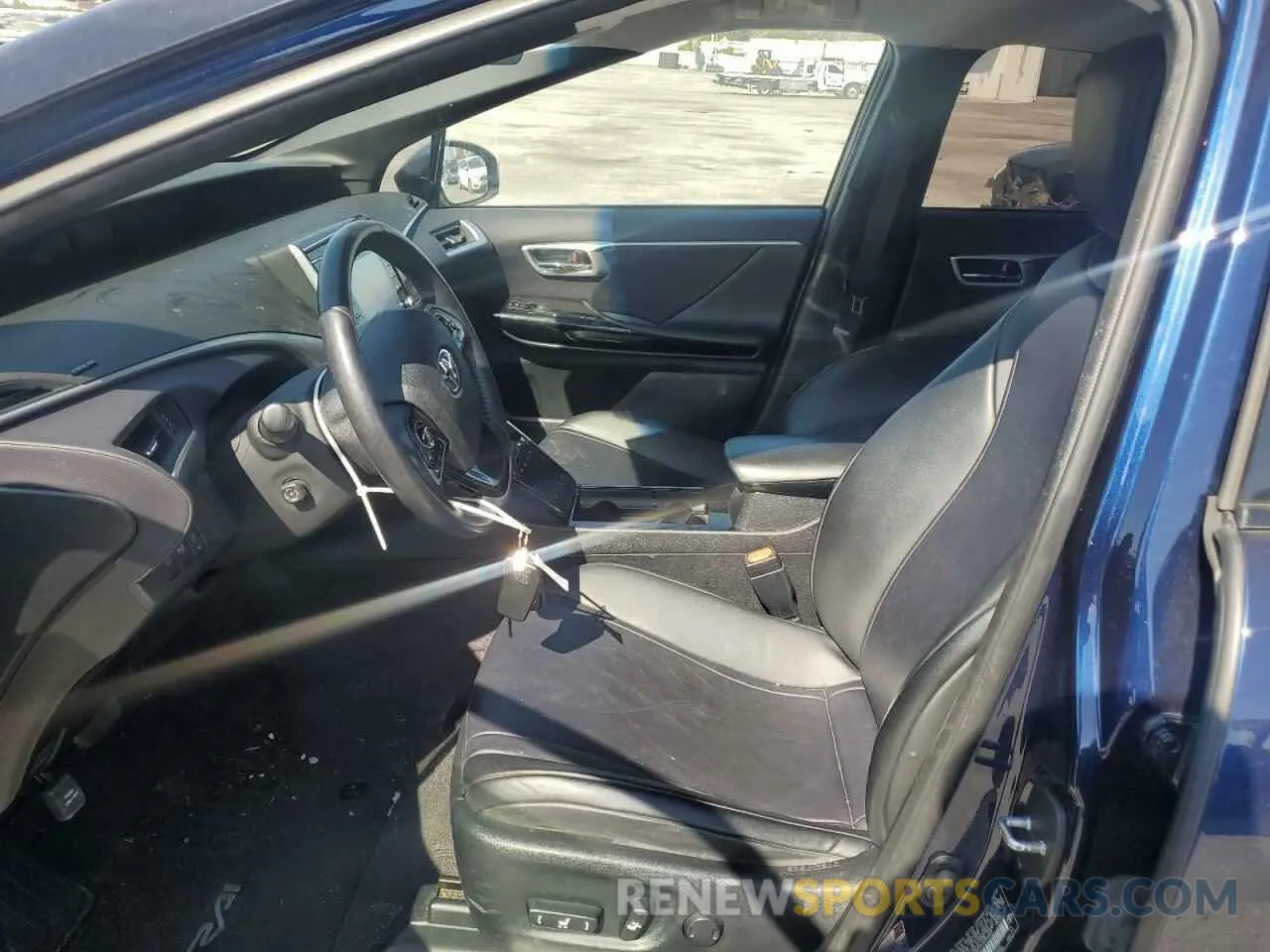 7 Photograph of a damaged car JTDBVRBD0KA006568 TOYOTA MIRAI 2019