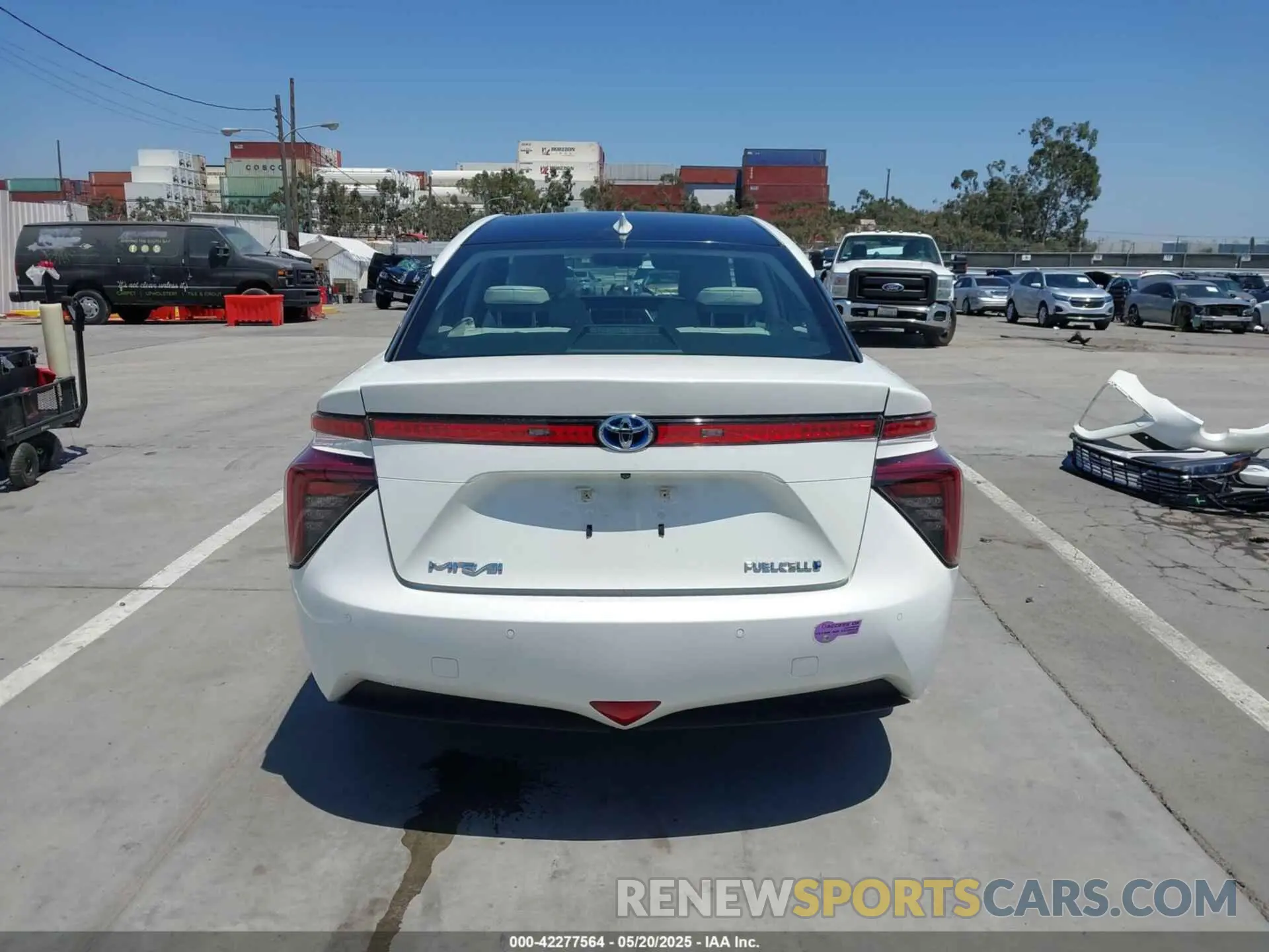 17 Photograph of a damaged car JTDBVRBD2KA007074 TOYOTA MIRAI 2019
