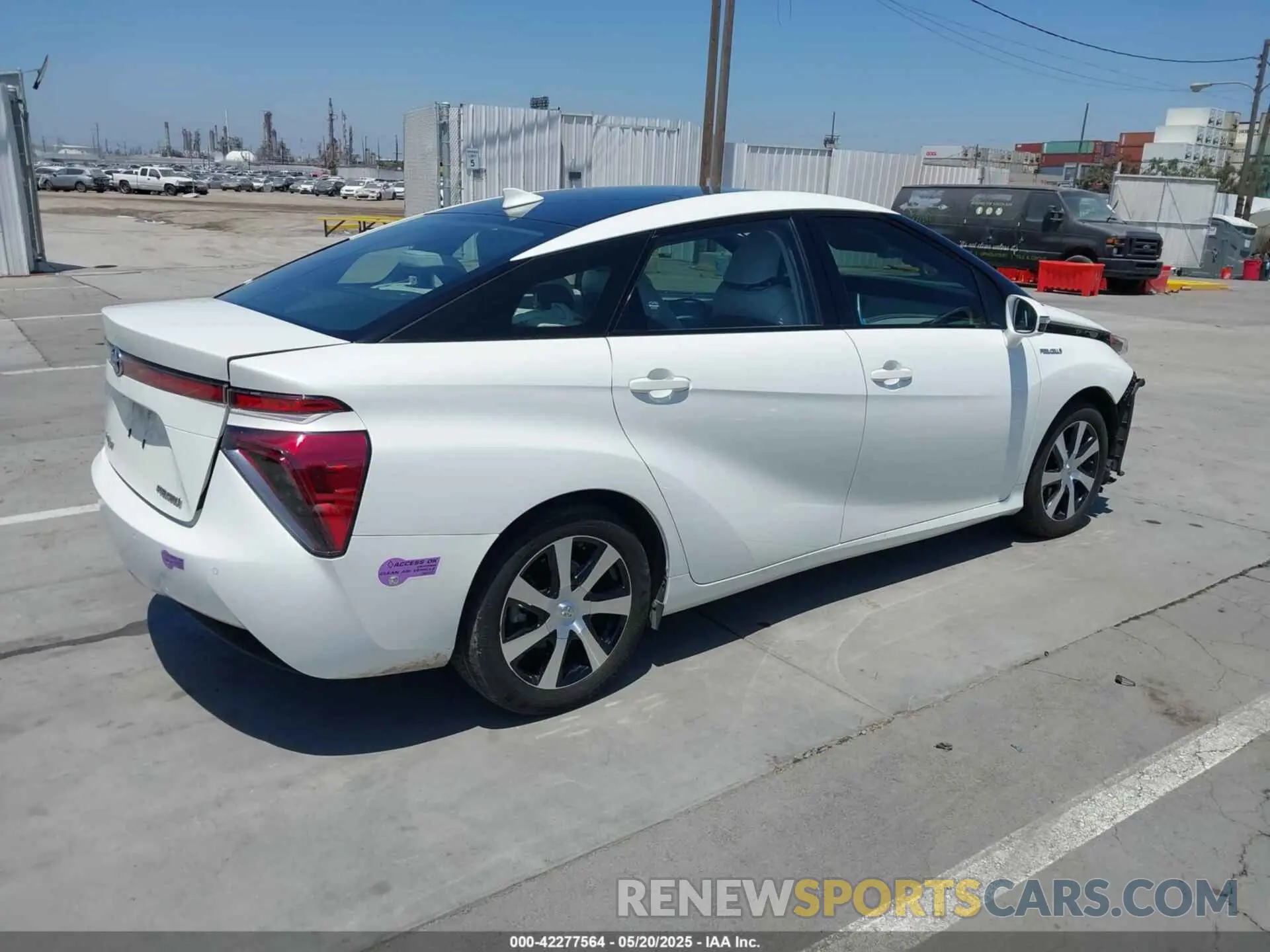 4 Photograph of a damaged car JTDBVRBD2KA007074 TOYOTA MIRAI 2019