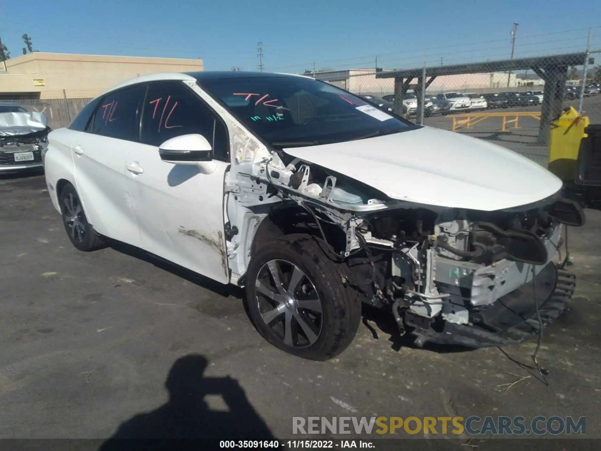 1 Photograph of a damaged car JTDBVRBD3KA005897 TOYOTA MIRAI 2019