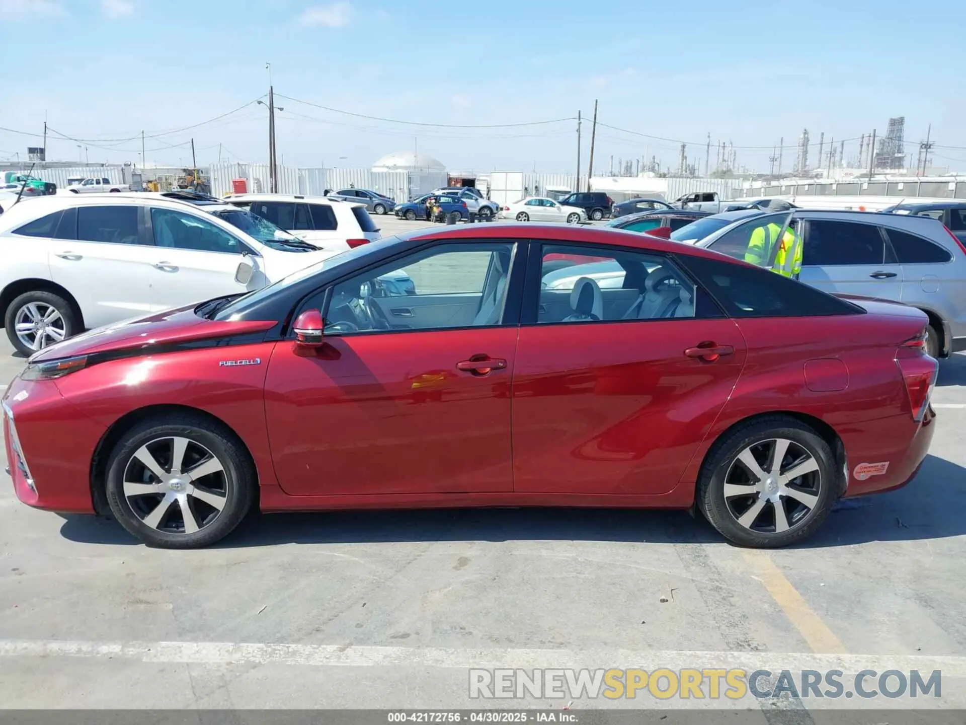 14 Photograph of a damaged car JTDBVRBD3KA007083 TOYOTA MIRAI 2019