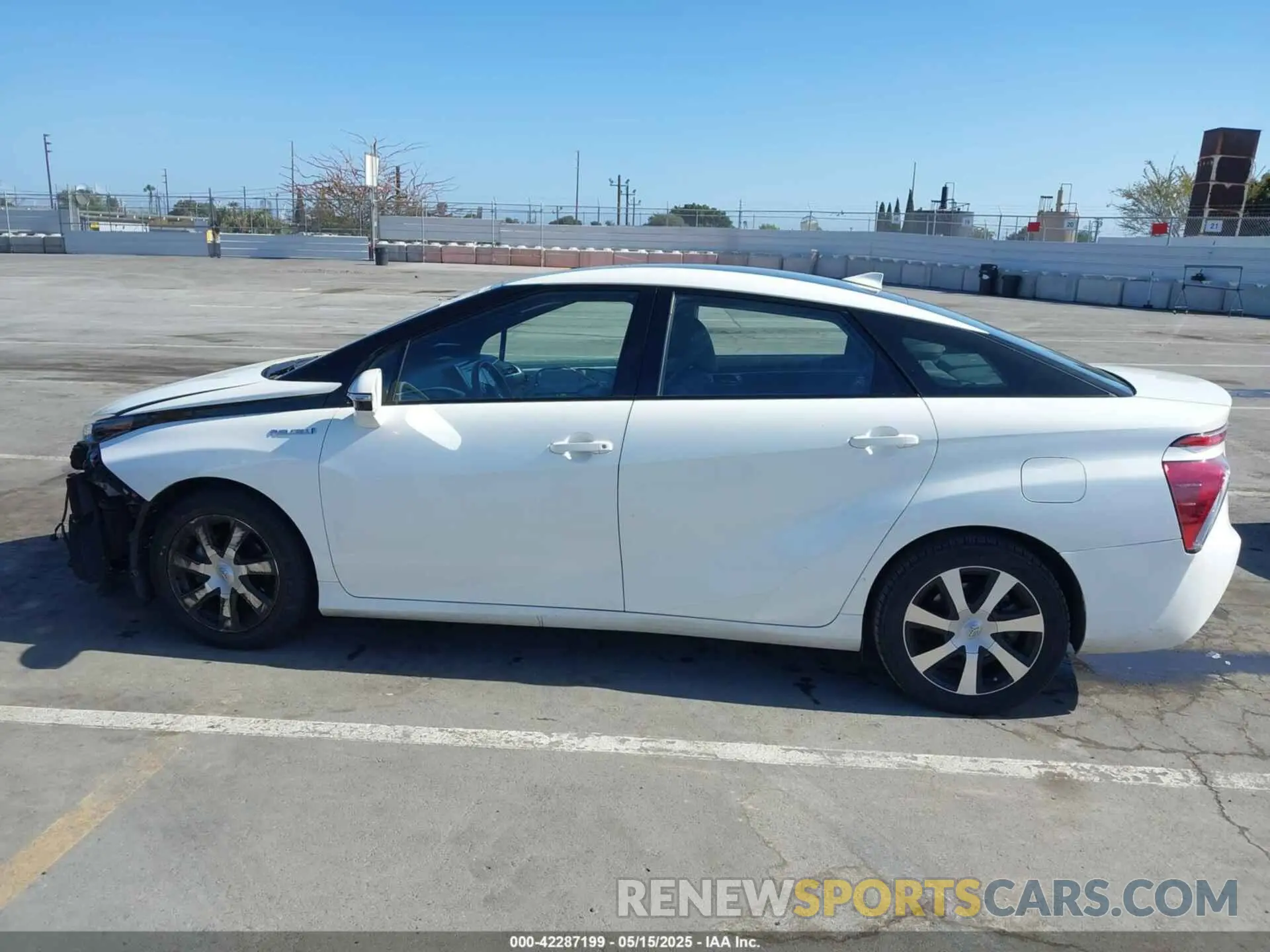 15 Photograph of a damaged car JTDBVRBD4KA006749 TOYOTA MIRAI 2019
