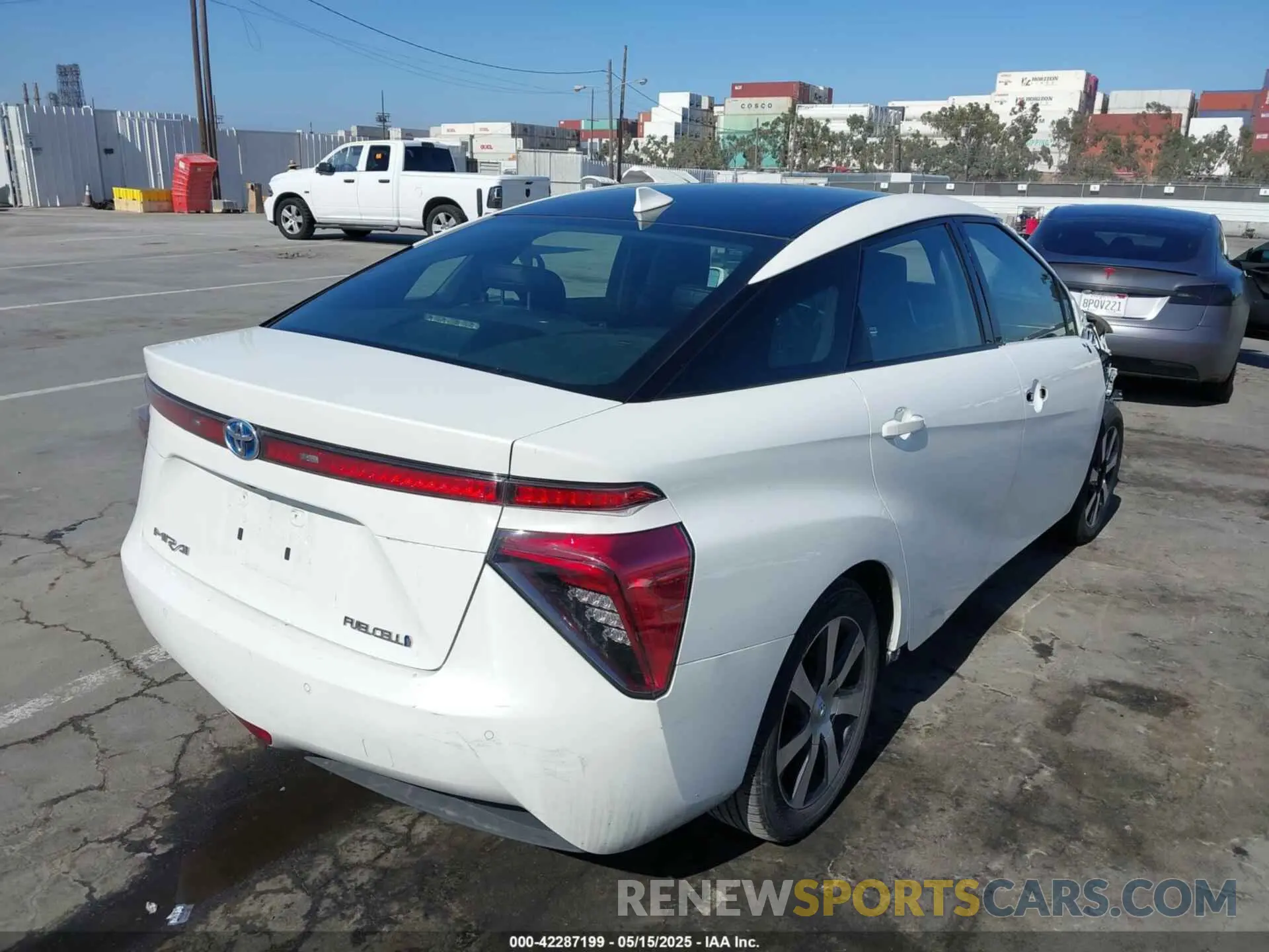 4 Photograph of a damaged car JTDBVRBD4KA006749 TOYOTA MIRAI 2019