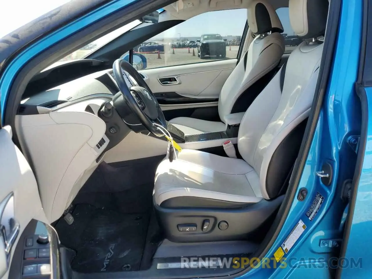 7 Photograph of a damaged car JTDBVRBD5KA005917 TOYOTA MIRAI 2019