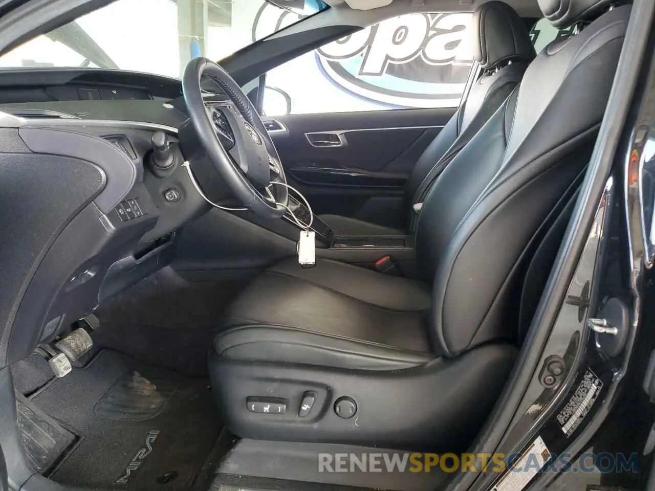 7 Photograph of a damaged car JTDBVRBD8KA006690 TOYOTA MIRAI 2019