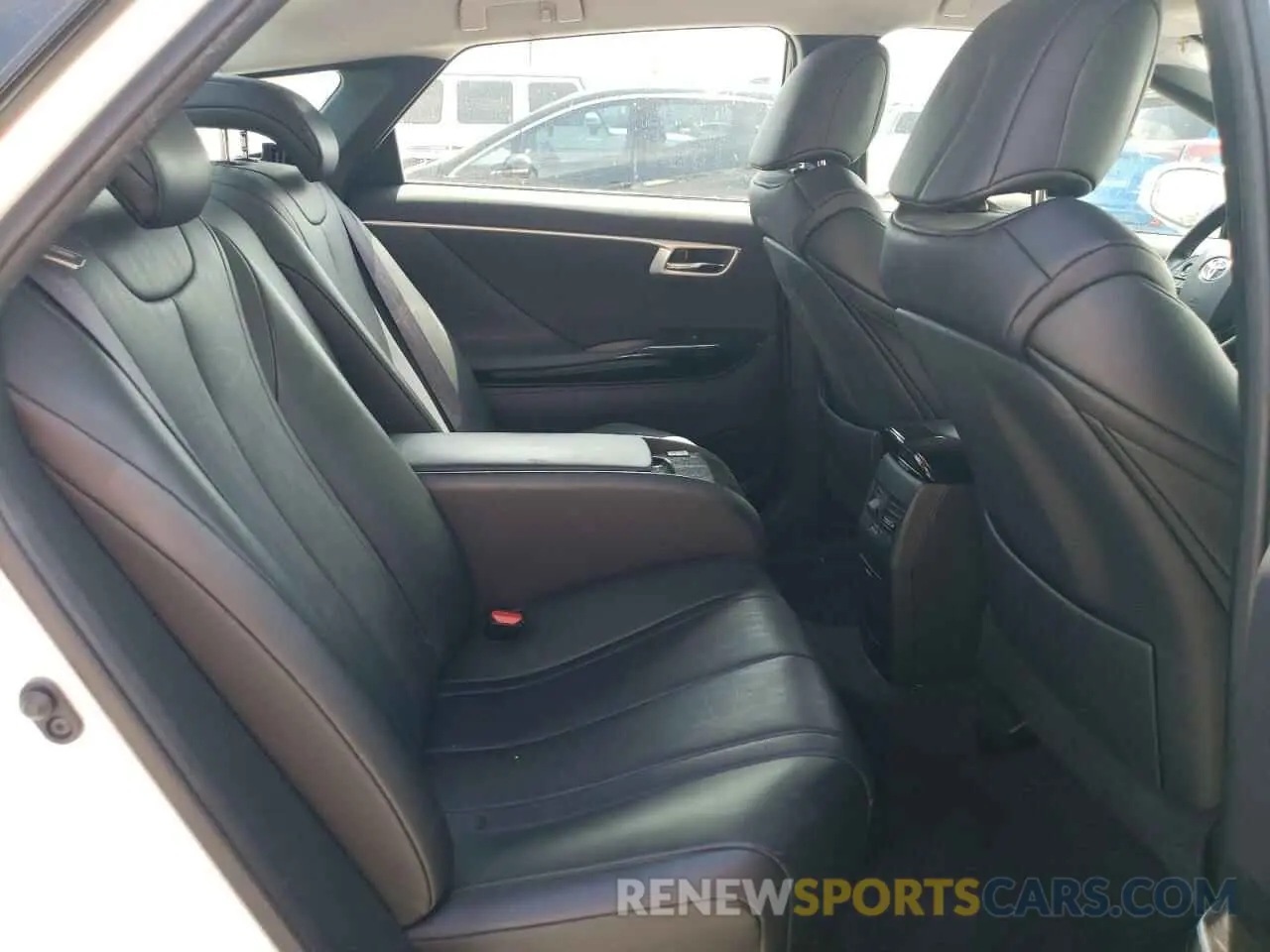 10 Photograph of a damaged car JTDBVRBD9KA007394 TOYOTA MIRAI 2019